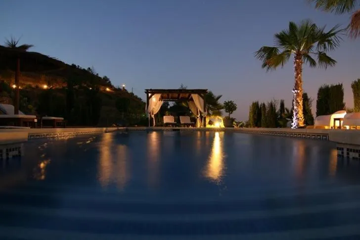 Night in Bed & Breakfast | Guest House Casa Don Carlos