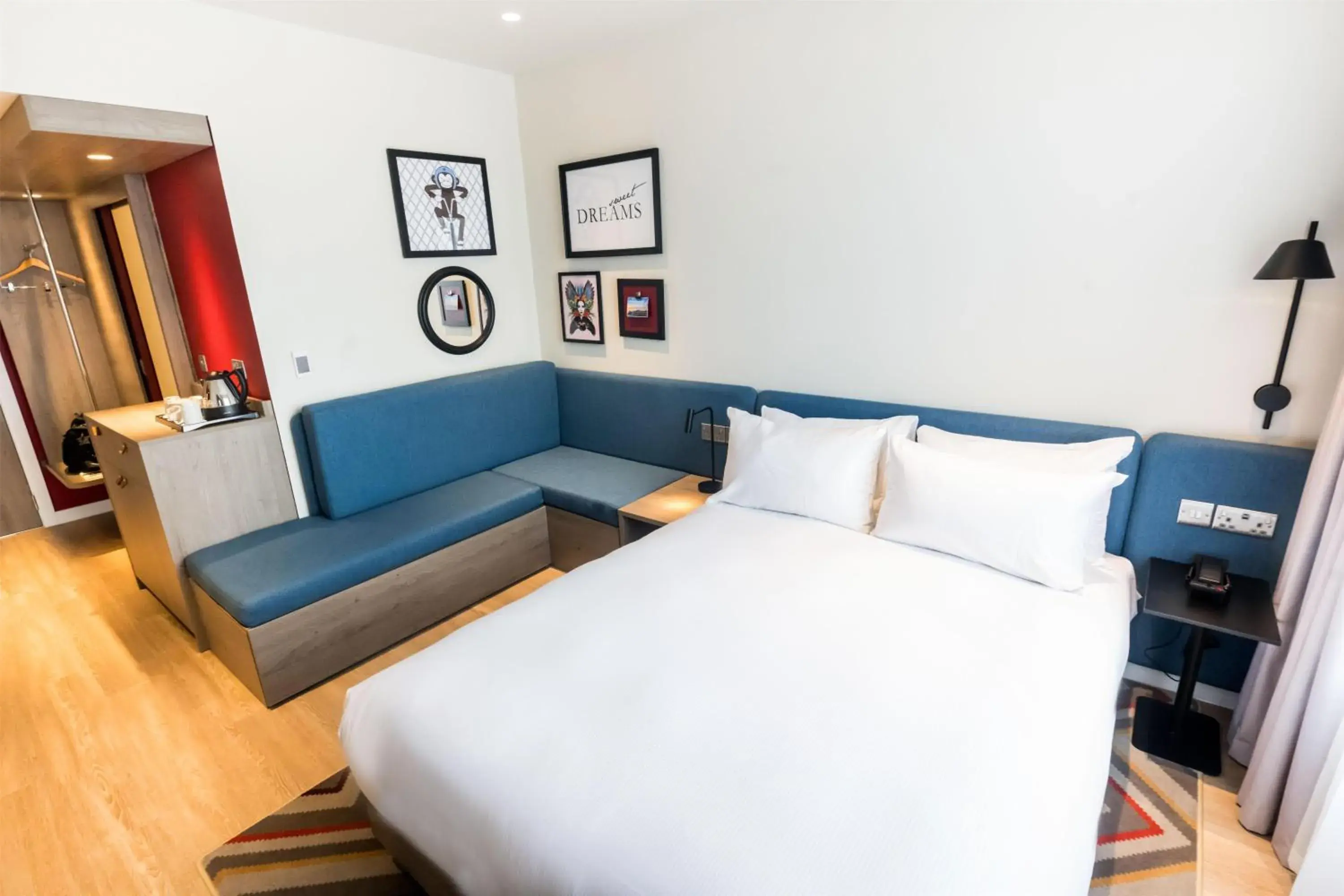 Living room, Bed in Hampton By Hilton Blackpool Living room, Bed in Hampton By Hilton Blackpool