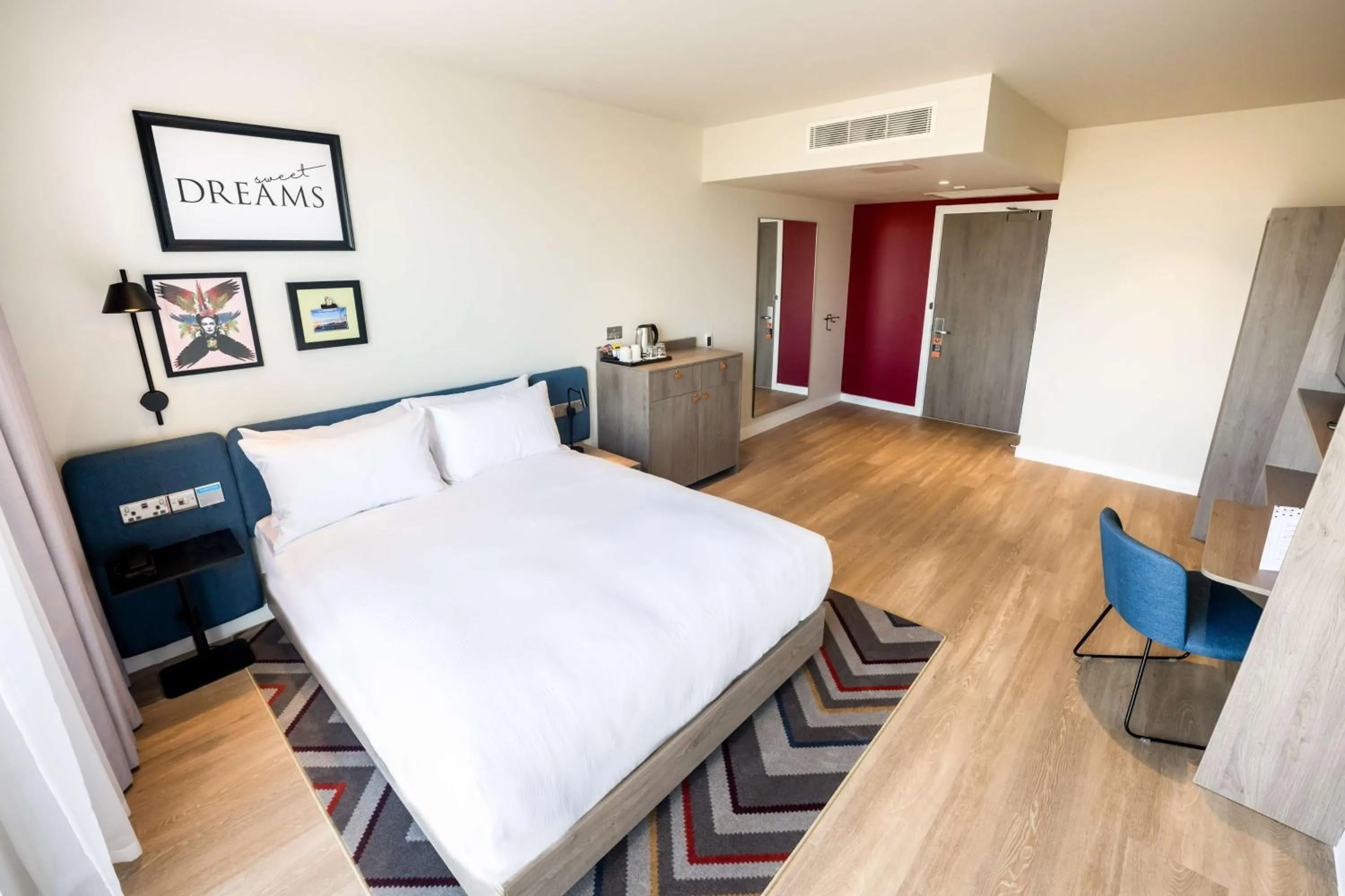 Bedroom, Bed in Hampton By Hilton Blackpool