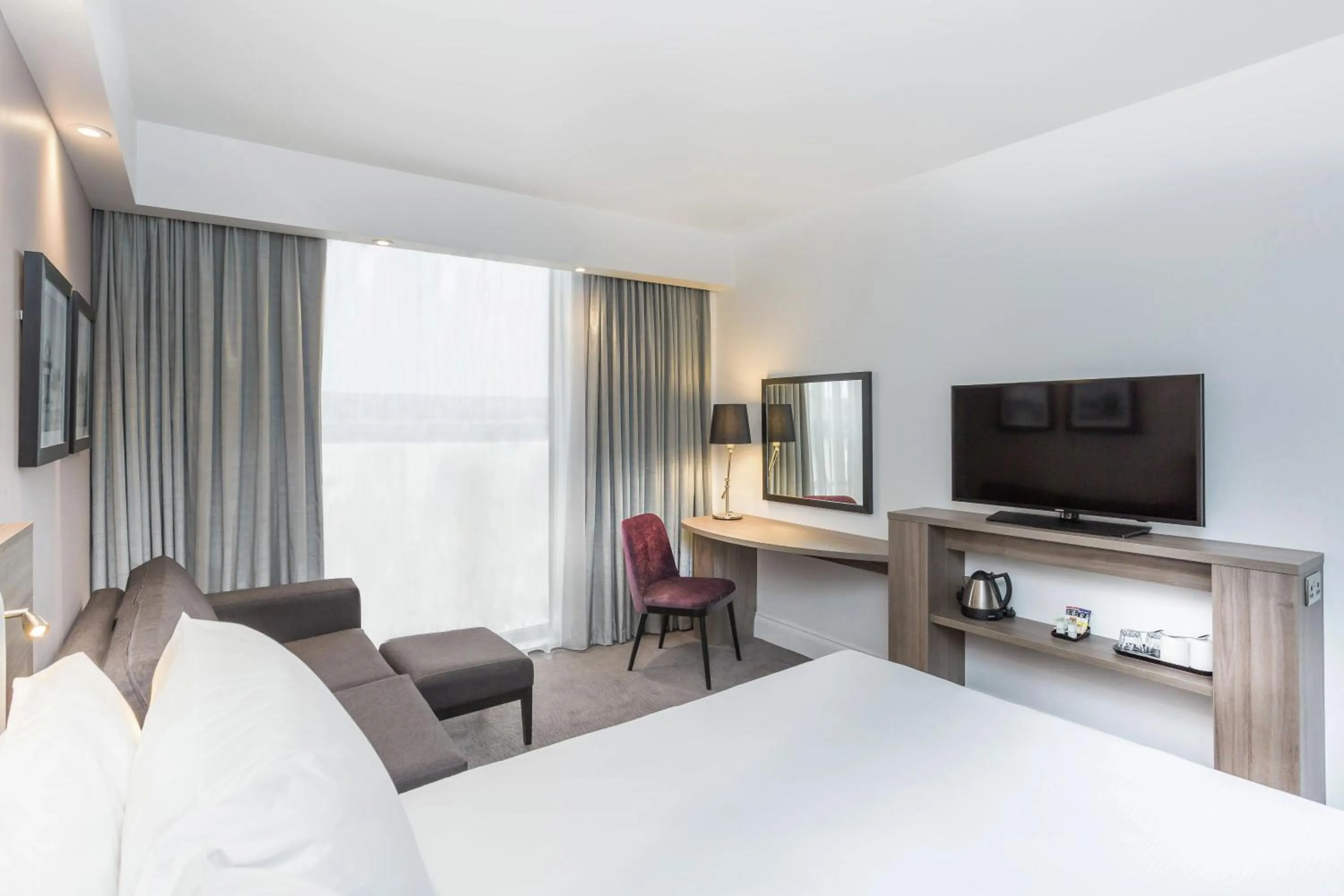 Bedroom, Bed in Hampton By Hilton Blackpool