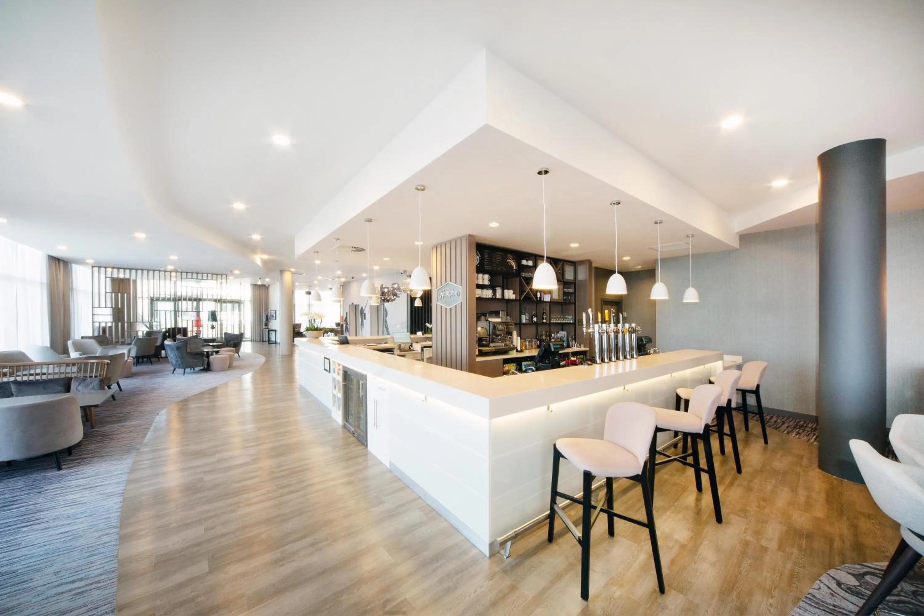 Lounge or bar in Hampton By Hilton Blackpool