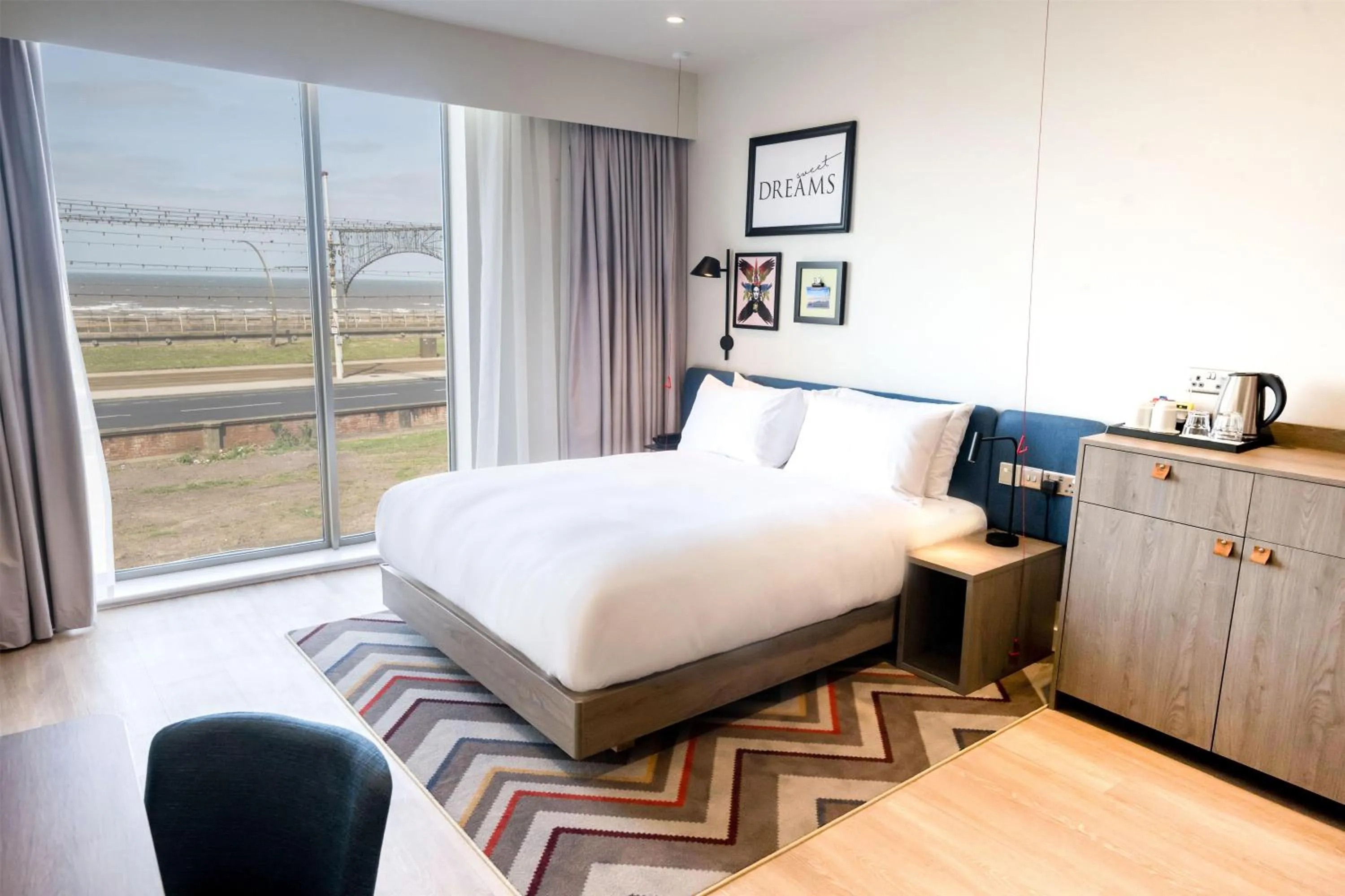 Bedroom, Bed in Hampton By Hilton Blackpool