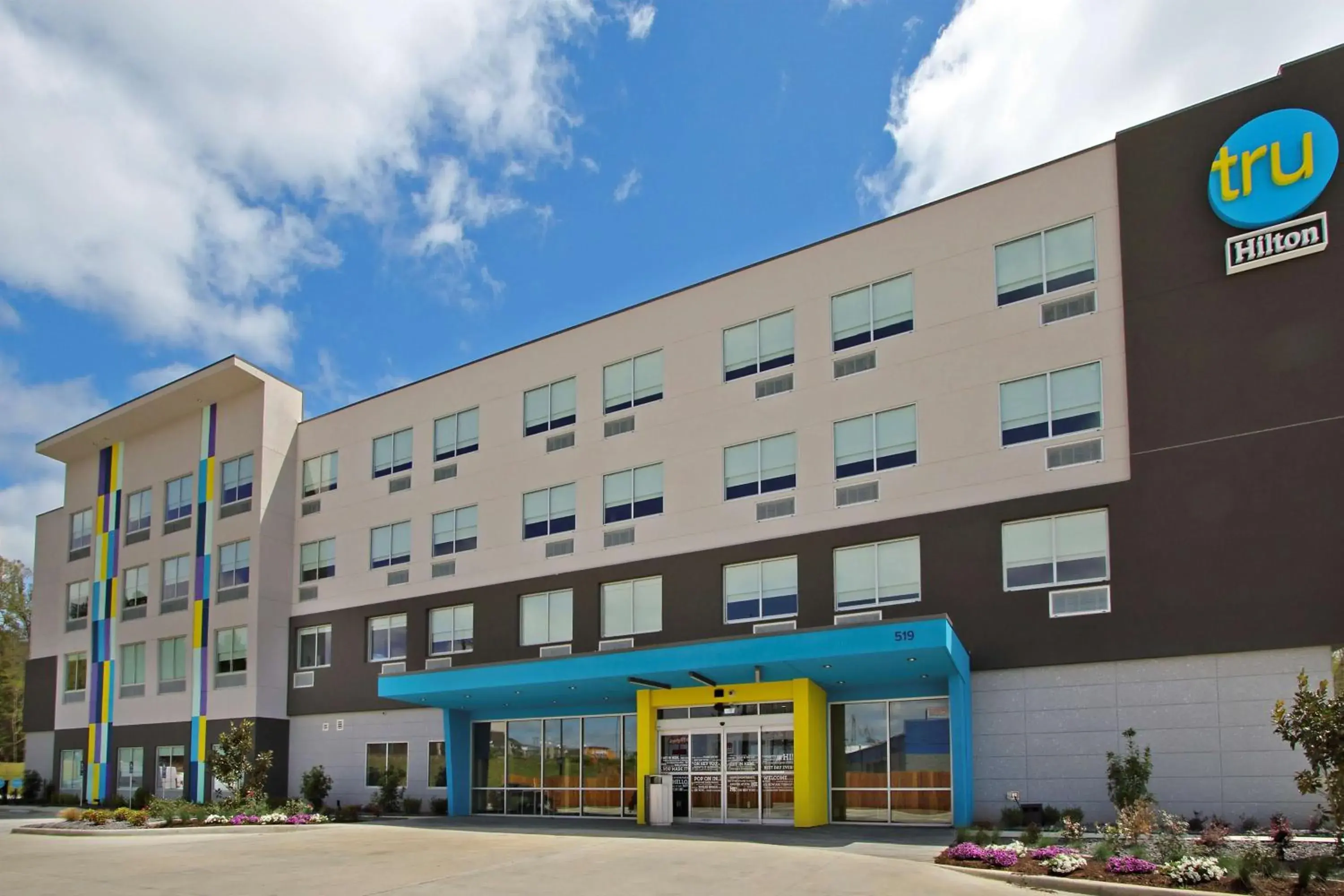 Property building in Tru By Hilton Meridian Property building in Tru By Hilton Meridian