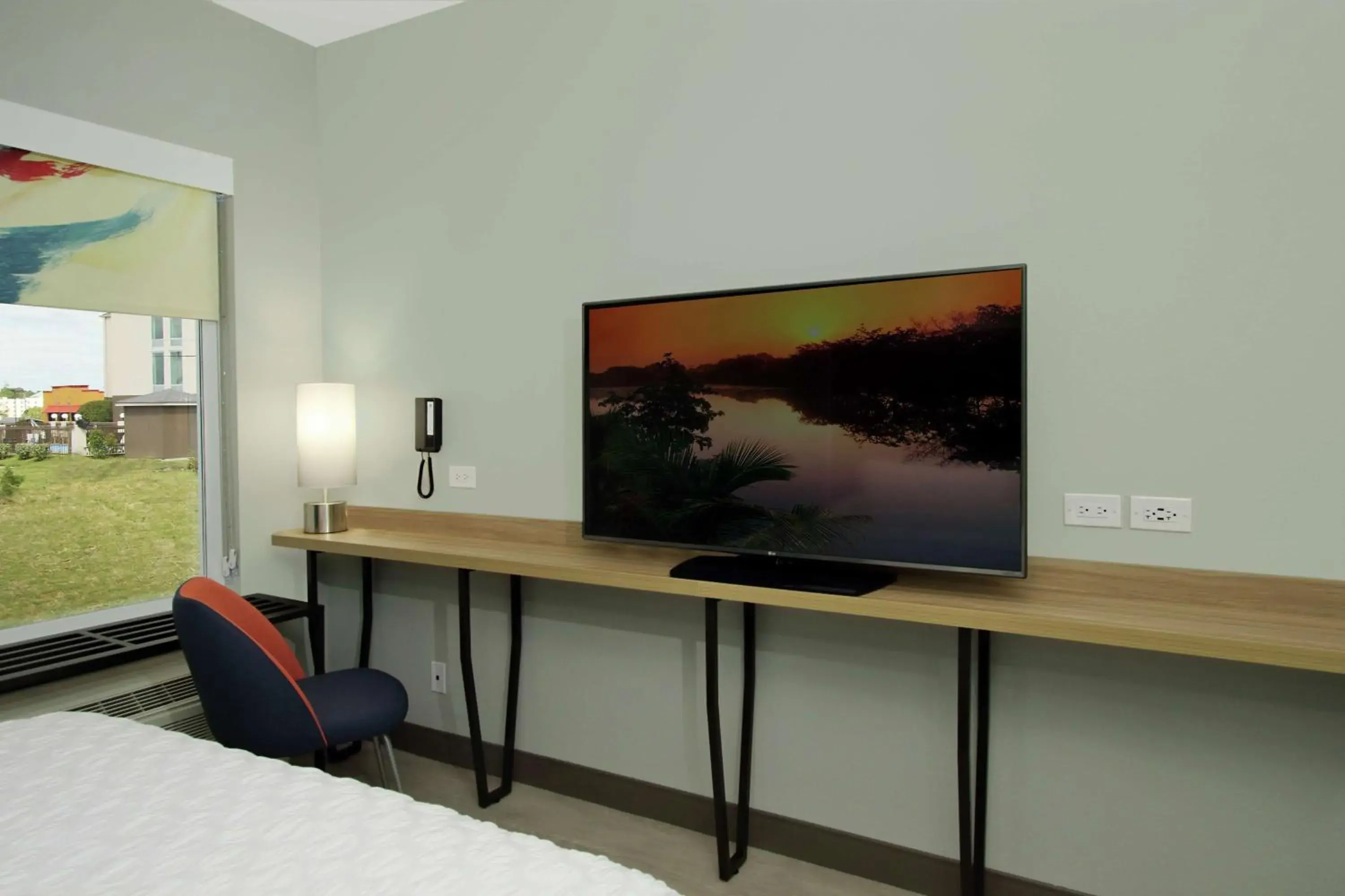Bedroom, Bed in Tru By Hilton Meridian Bedroom, Bed in Tru By Hilton Meridian