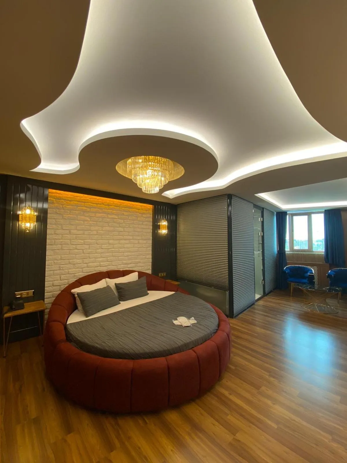 Property building, Bed in Gumus Palace Gungoren