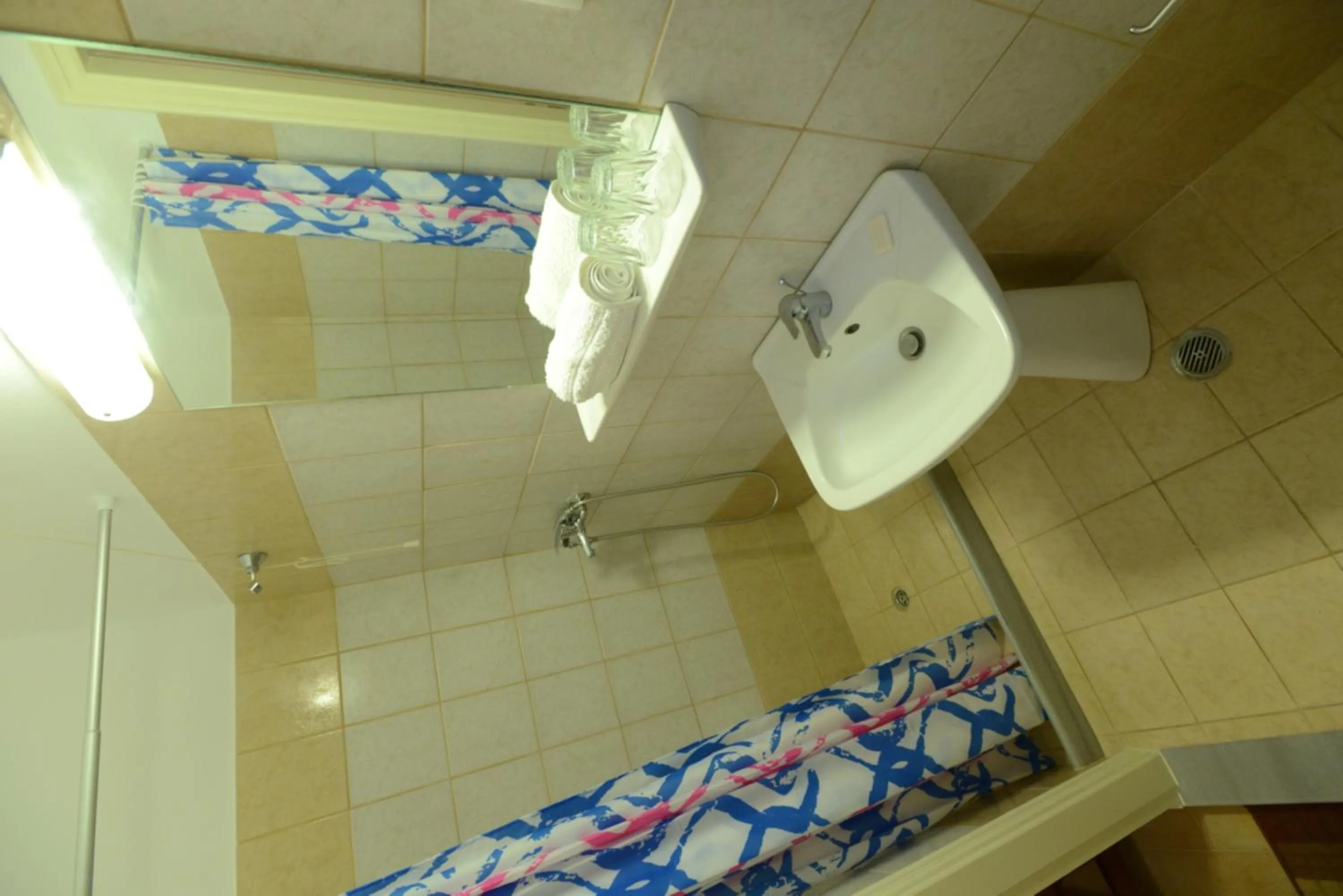 Bathroom in Argo Hotel