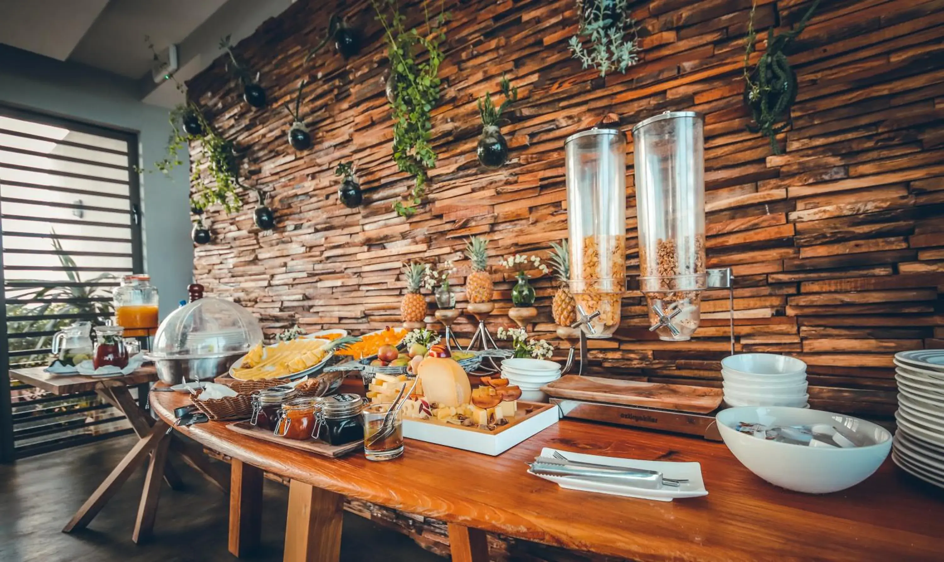 Restaurant/places to eat in Hotel Chalets Chamarel Restaurant/places to eat in Hotel Chalets Chamarel
