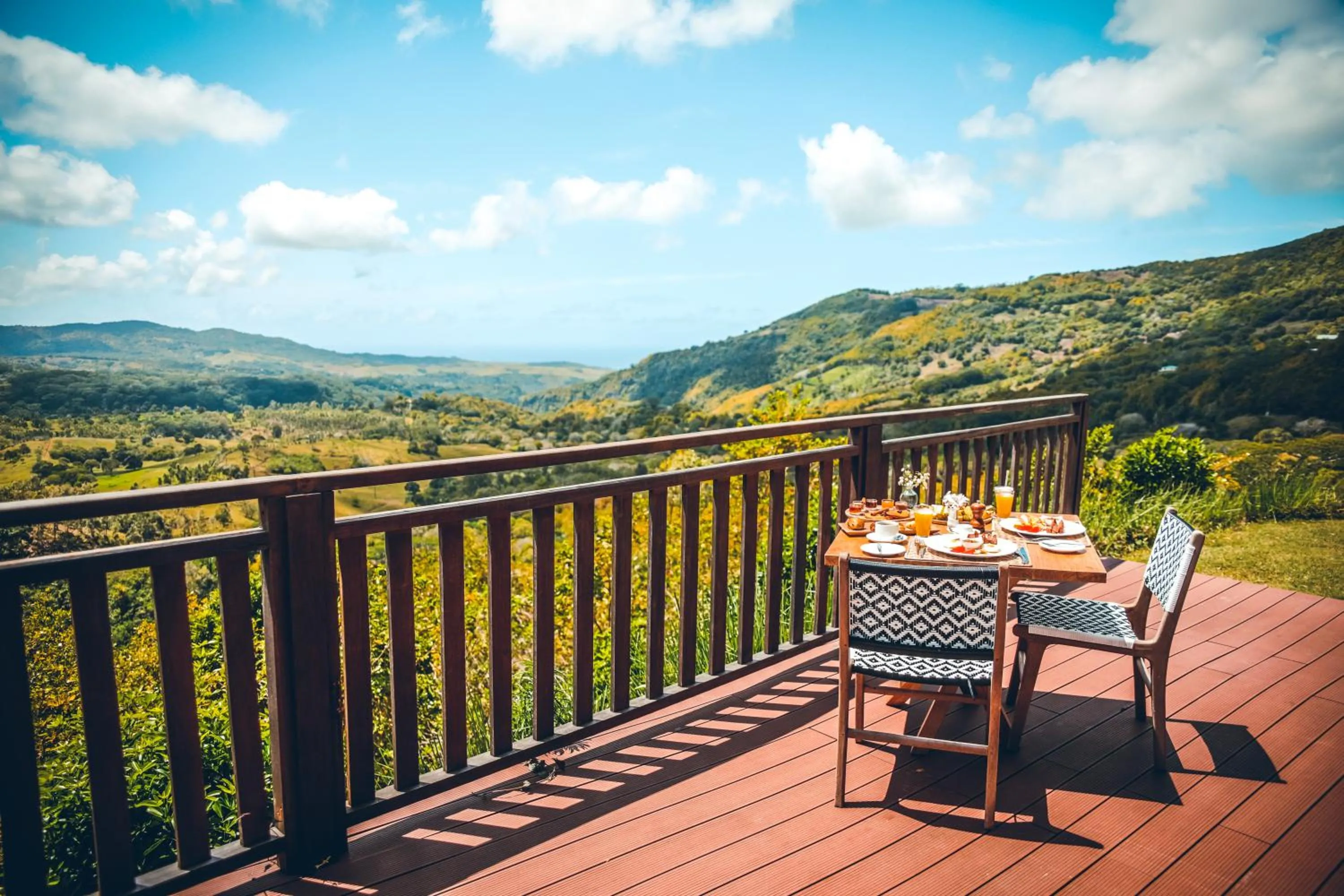 Patio in Hotel Chalets Chamarel