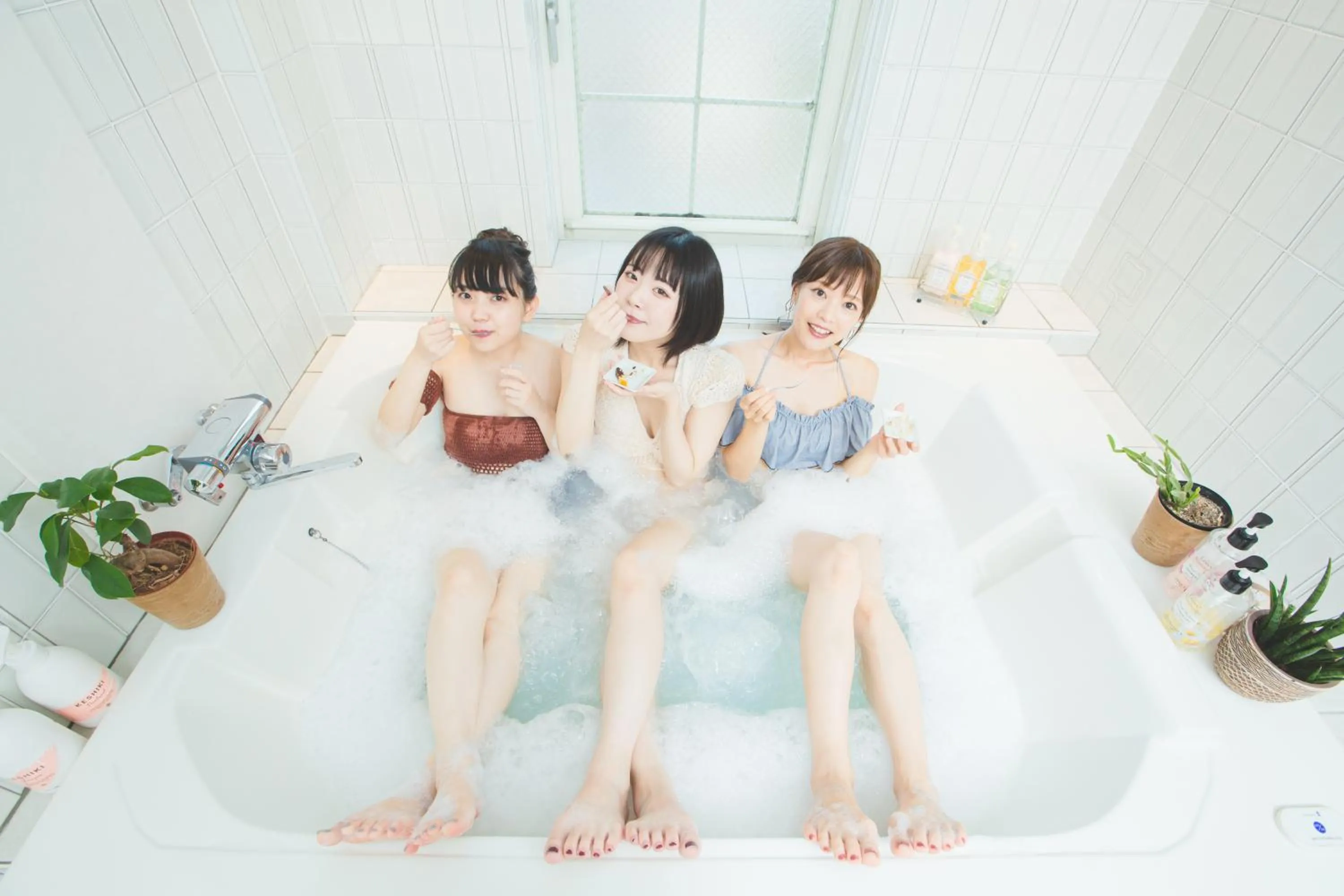 People in Hotel & Sweets Fukuoka ホテルアンドスイーツフクオカ -ADULT ONLY-