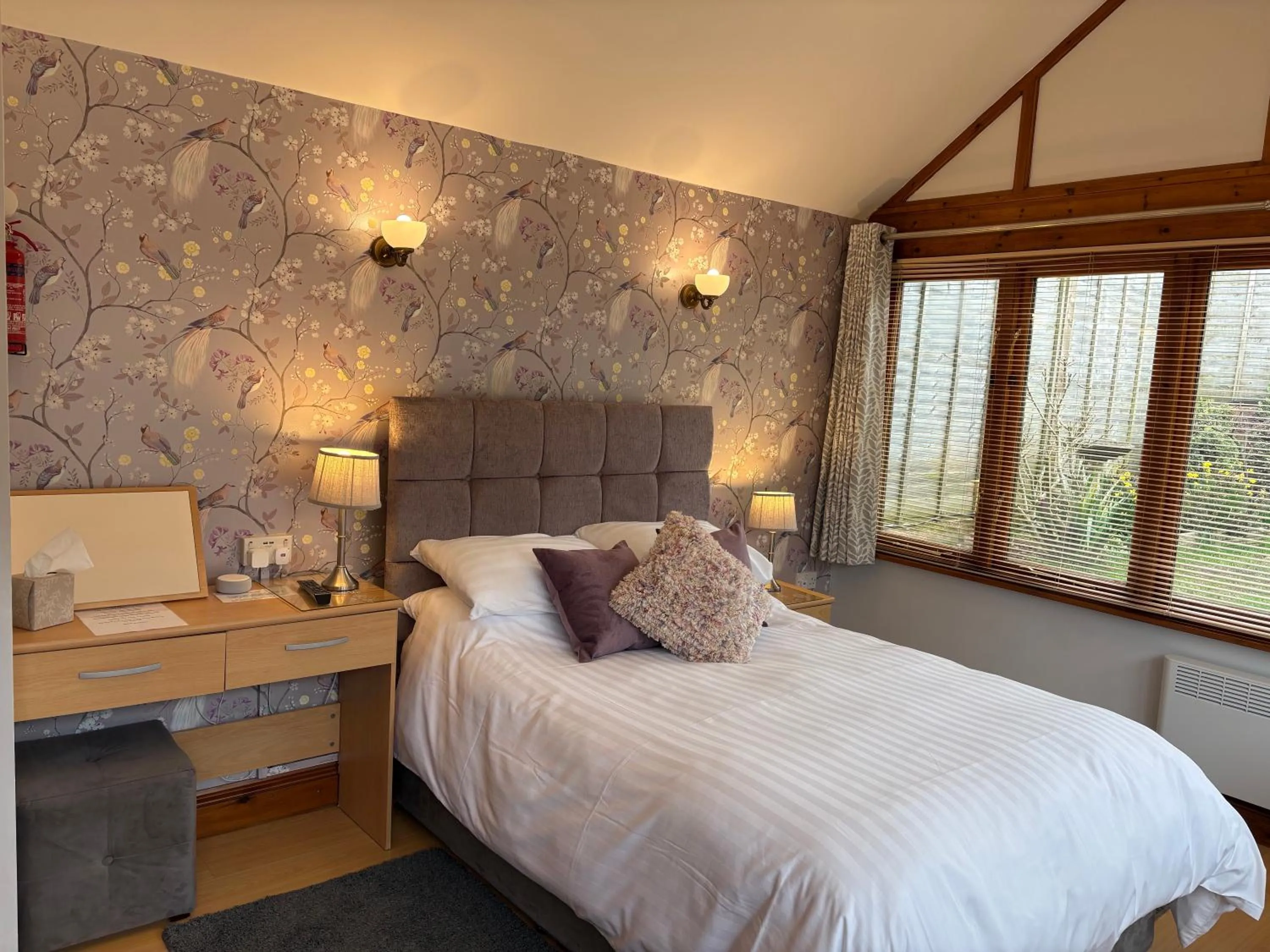 Bed in Whortleberry Studio B & B