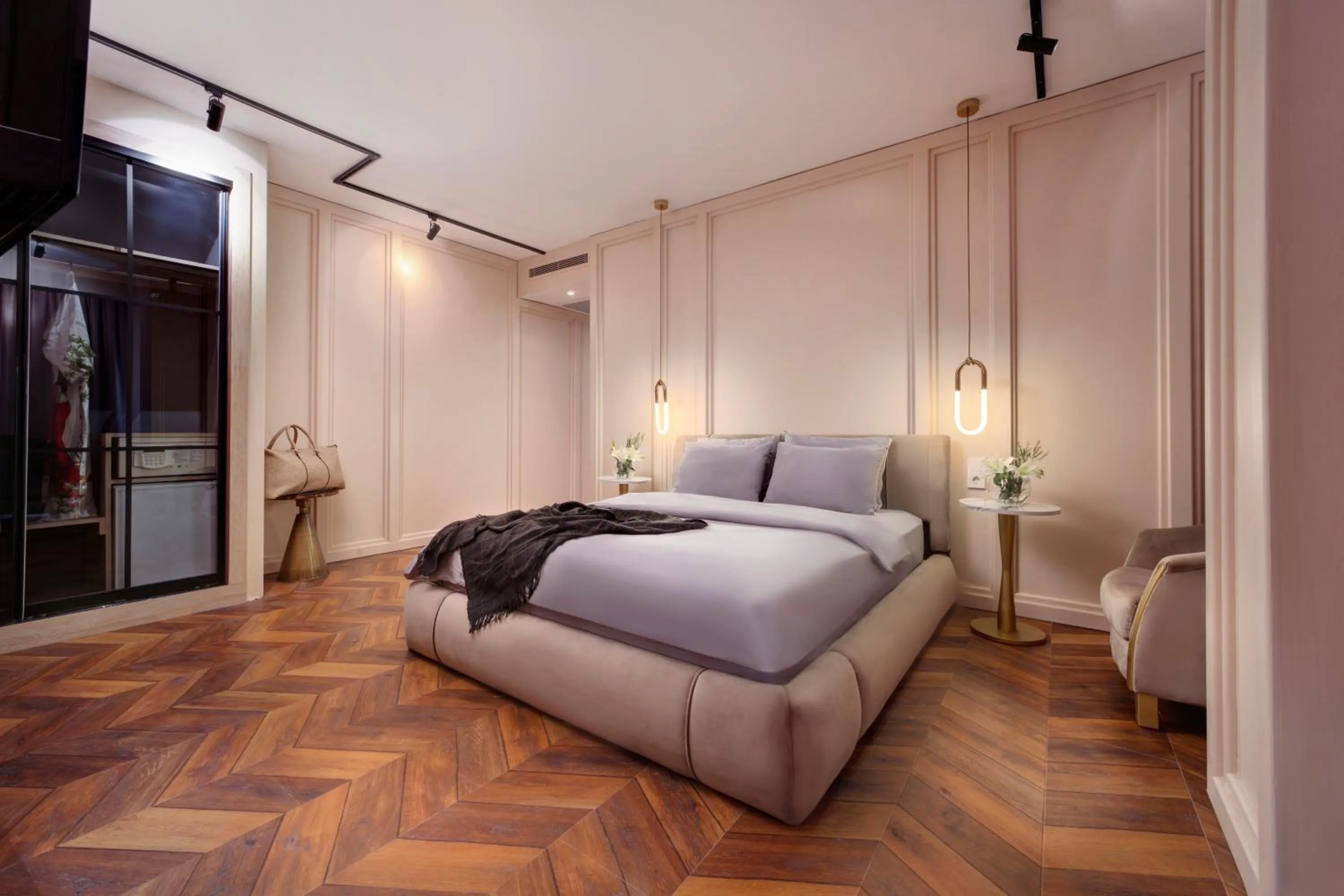 Photo of the whole room, Bed in Concept Nisantasi Hotels & Spa