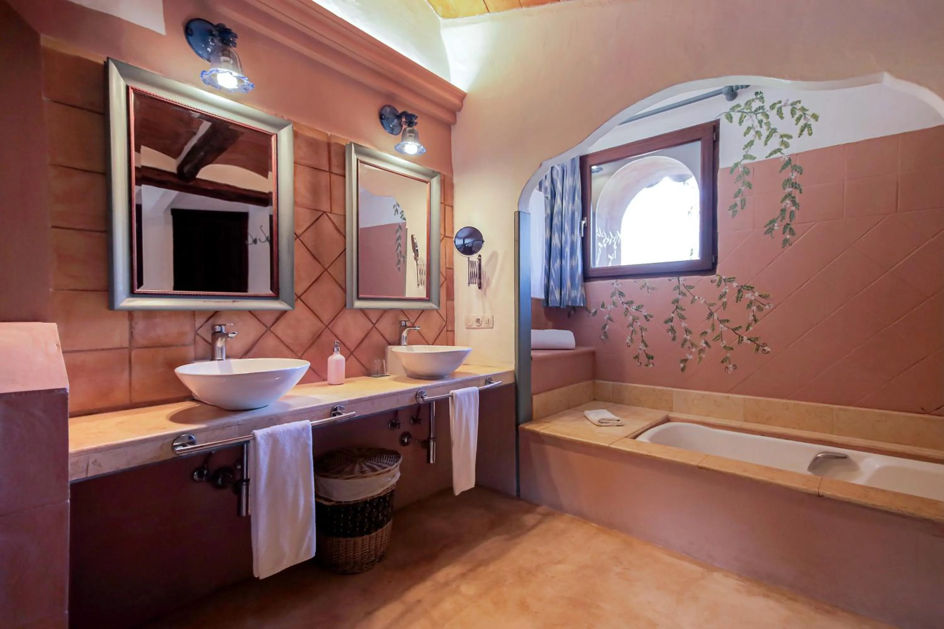 Bathroom in Hotel Finca Ca N'ai - Adults Only