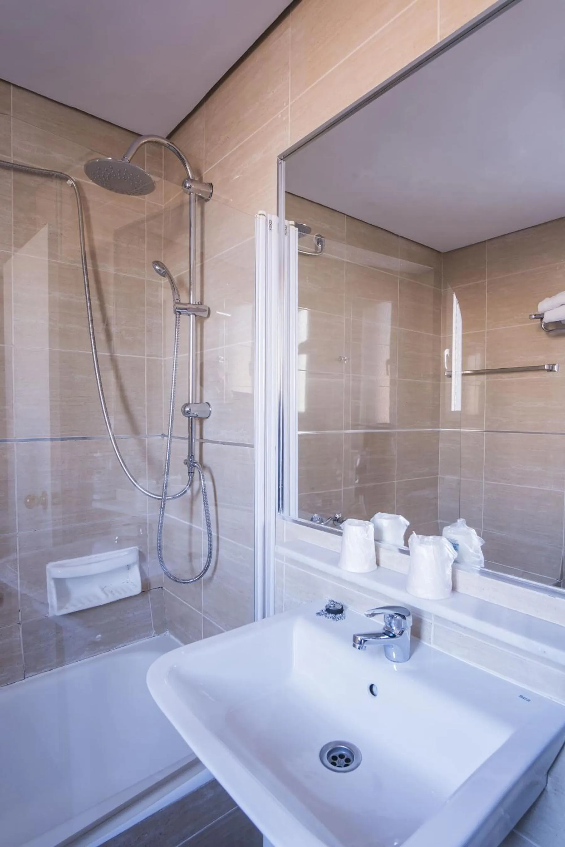 Bathroom in Hotel Alda Centro Ponferrada