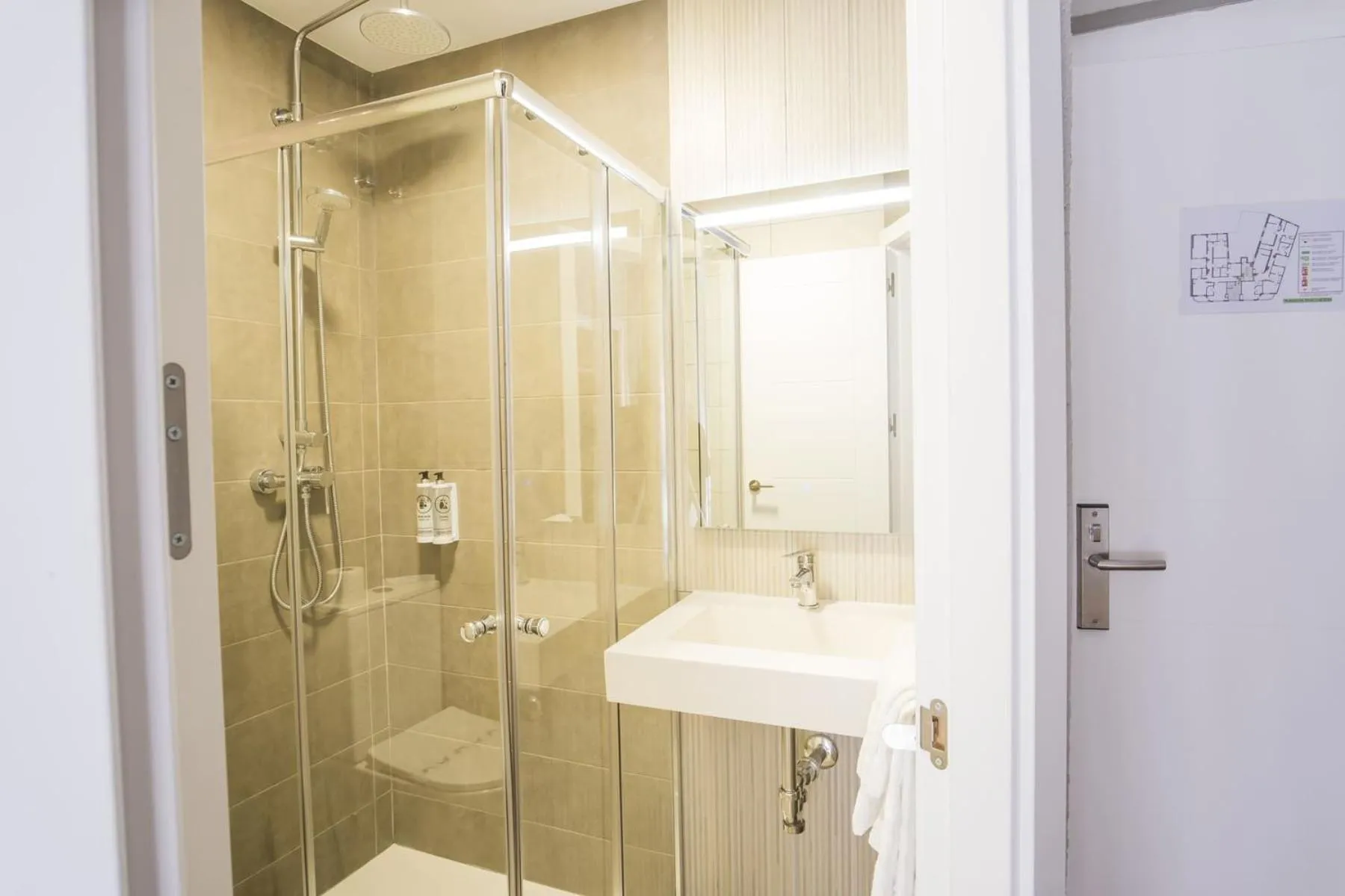 Bathroom in Hotel Alda Centro Ponferrada