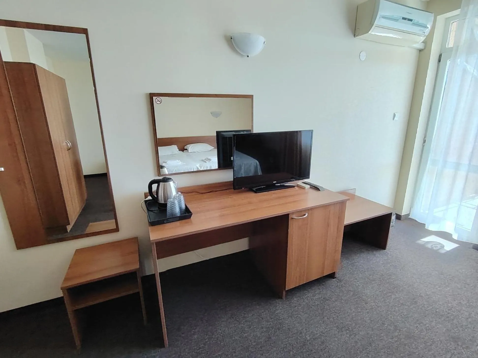 TV and multimedia in Sandor Hotel