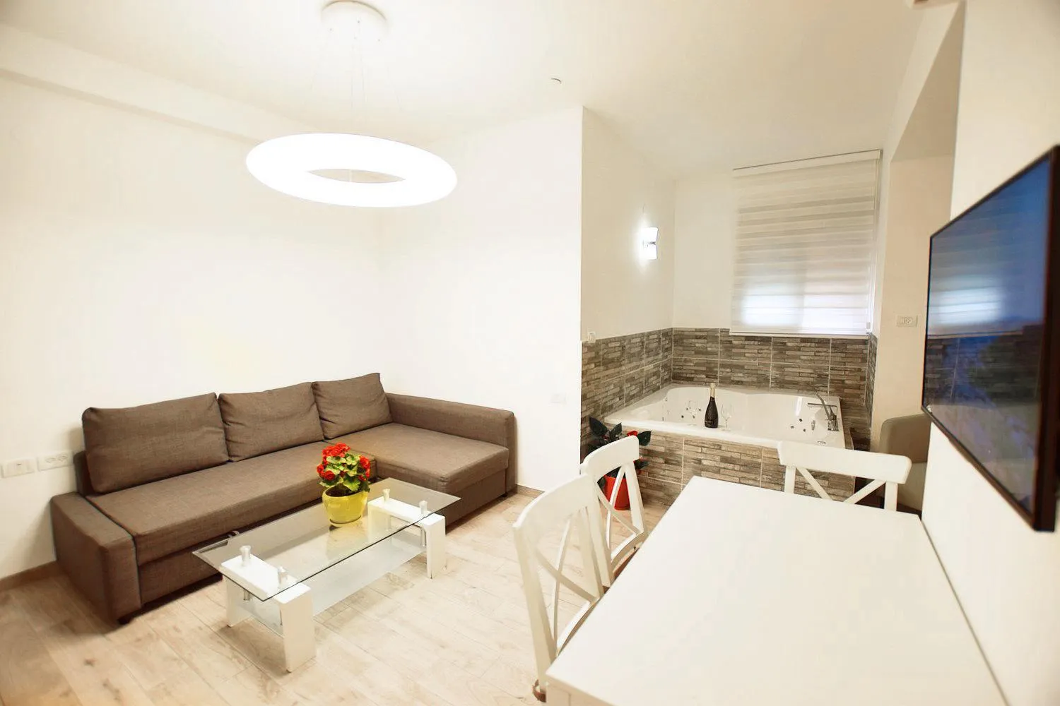 Hot Tub in Rothschild Mansion