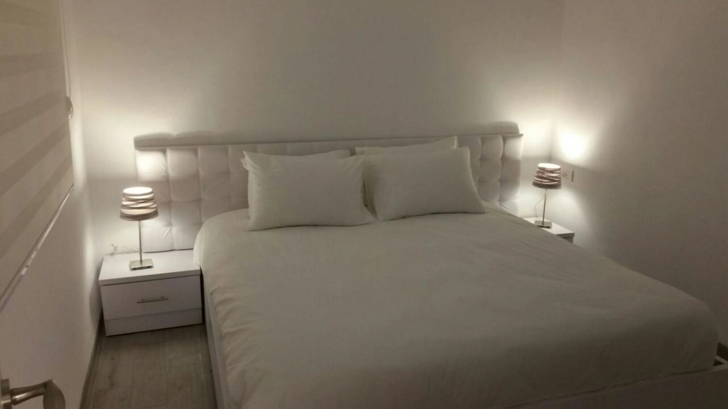 Bedroom in Rothschild Mansion