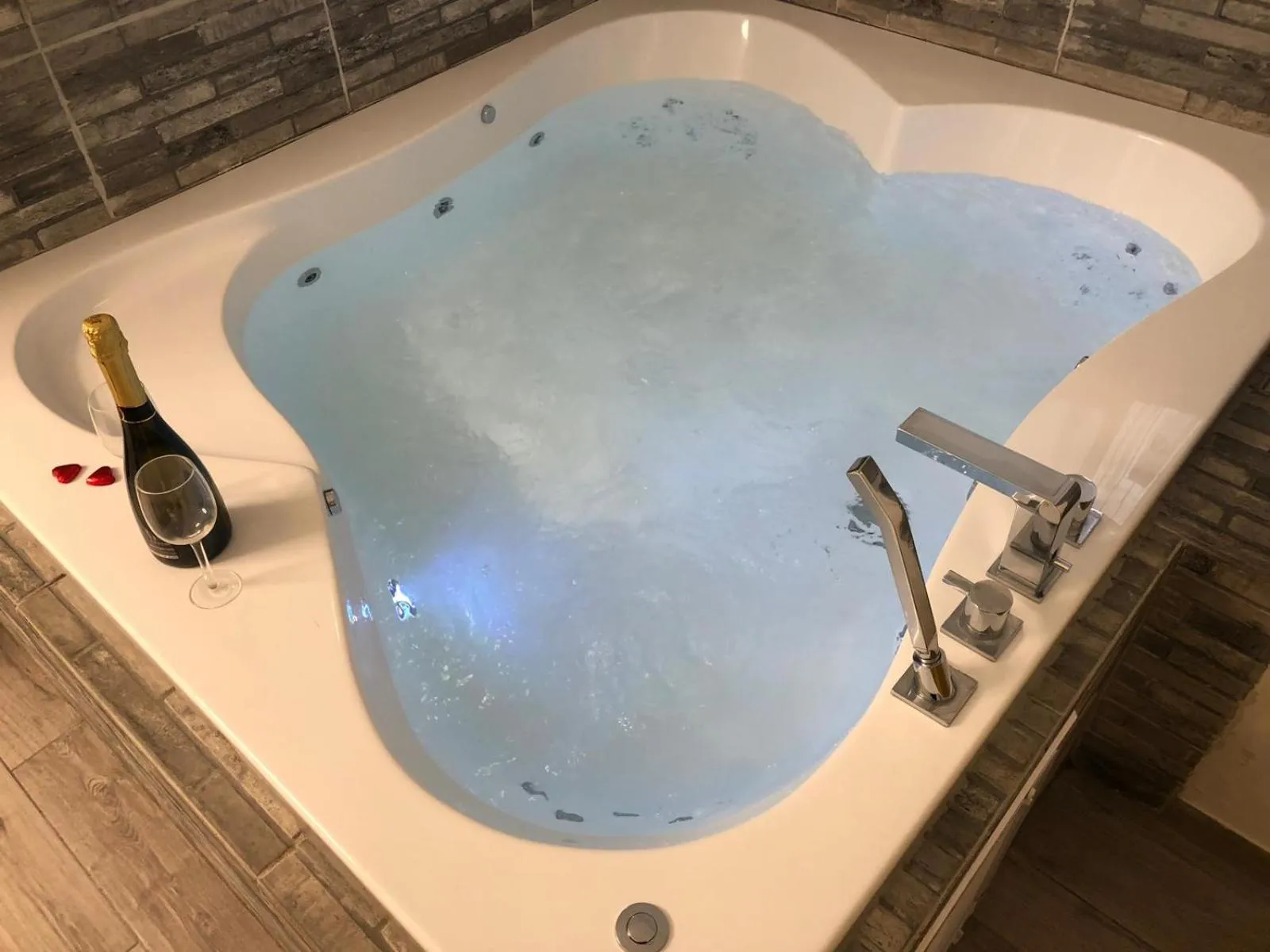 Hot Tub in Rothschild Mansion