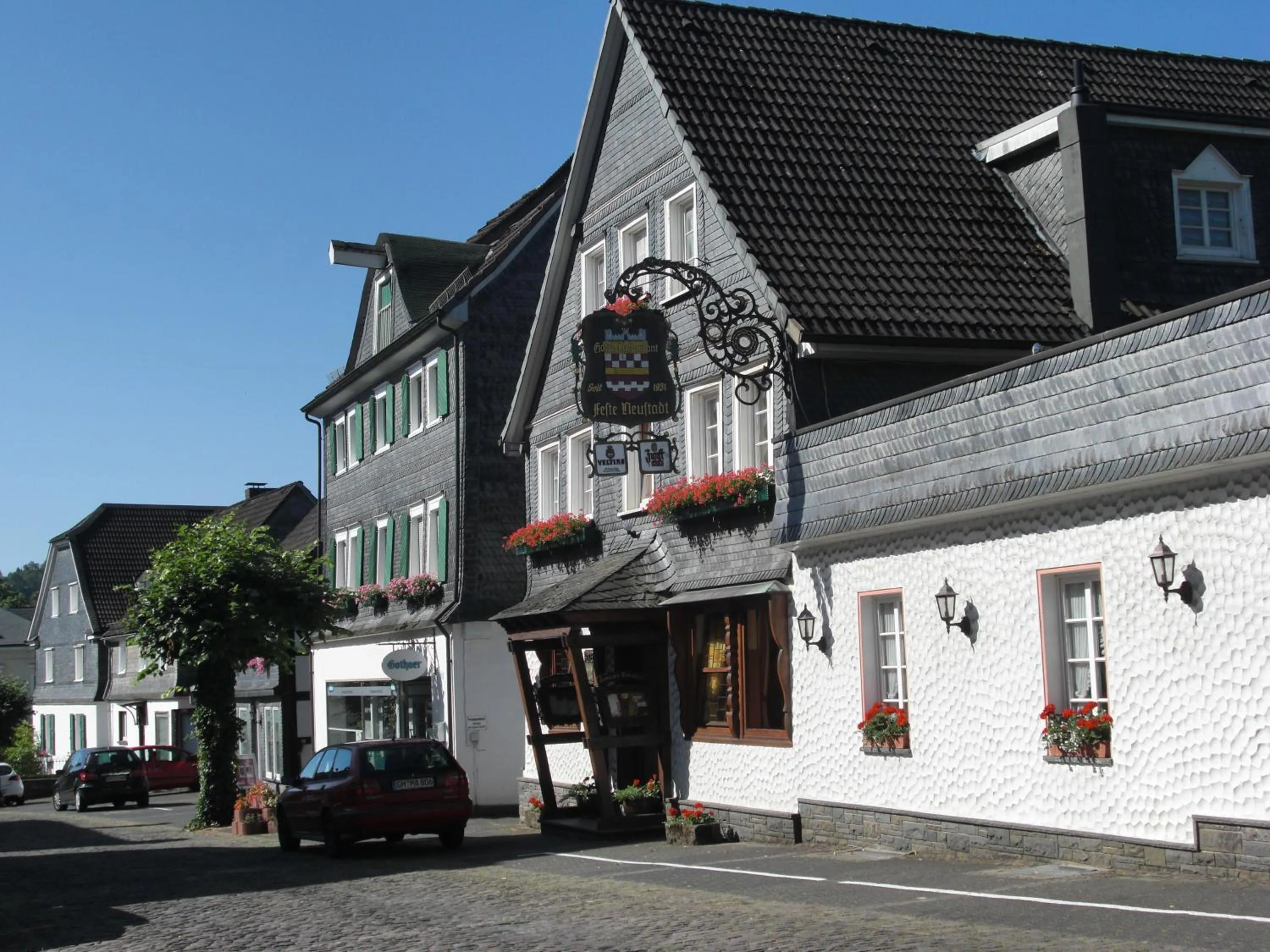 Property building in Feste Neustadt