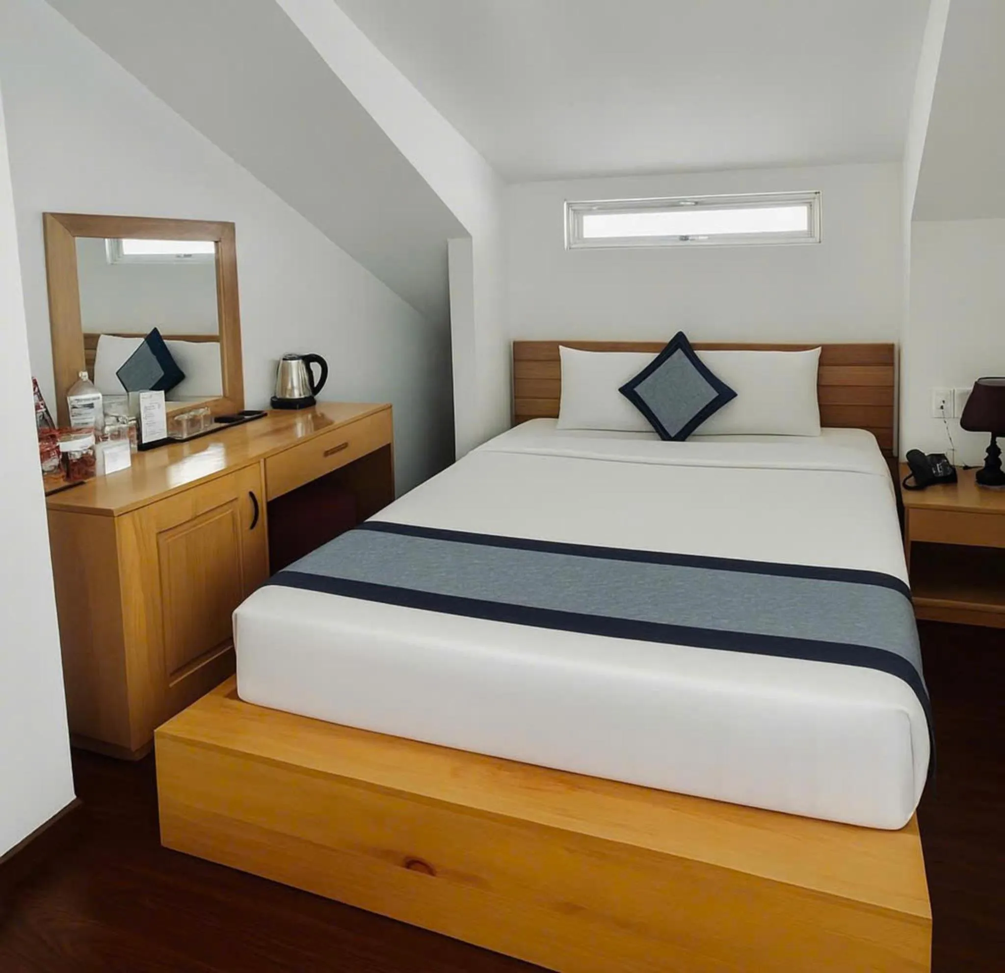 Photo of the whole room, Bed in Dalat Wind Hotel