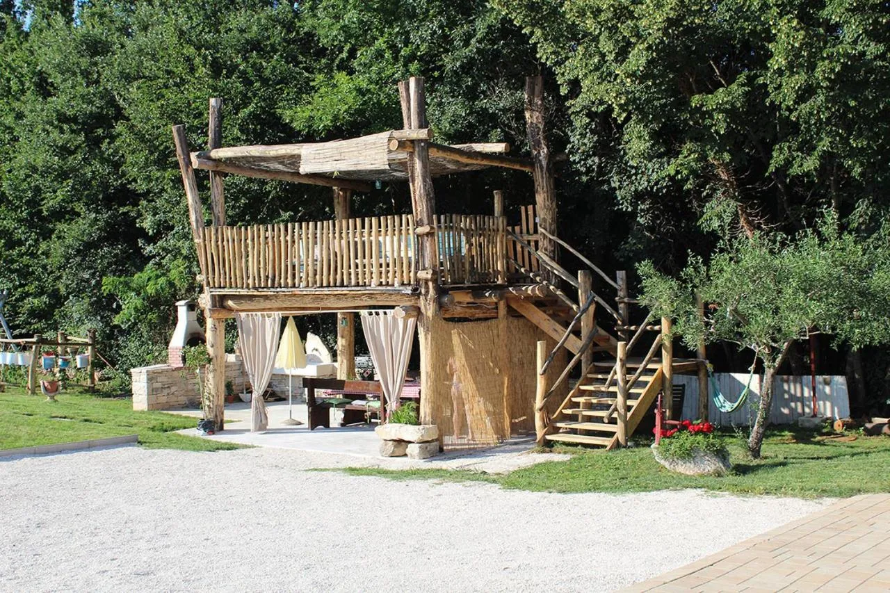 Apartment Modrusani 1561
