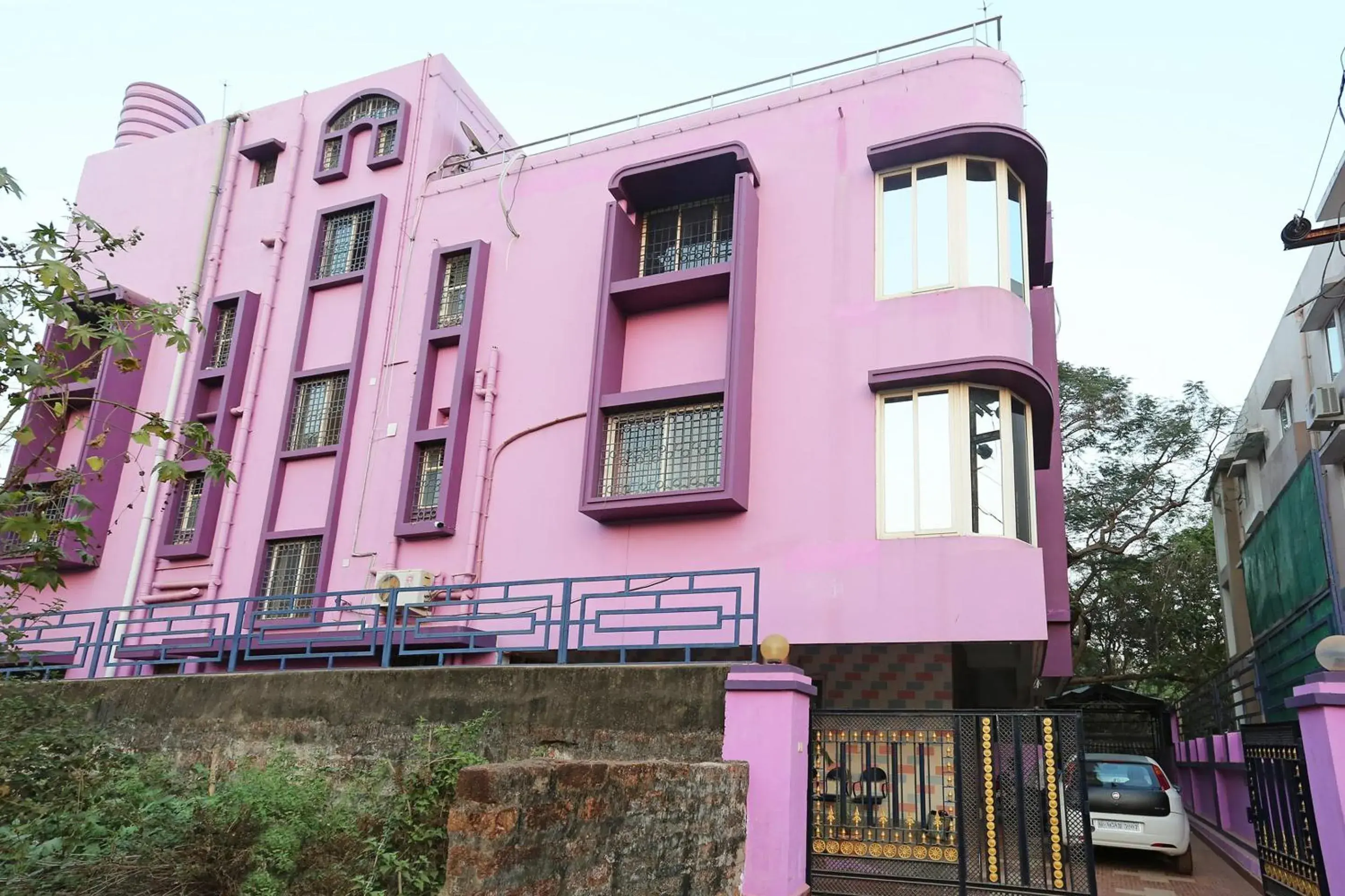 Facade/entrance in Hotel O Kalinga Regency Facade/entrance in Hotel O Kalinga Regency