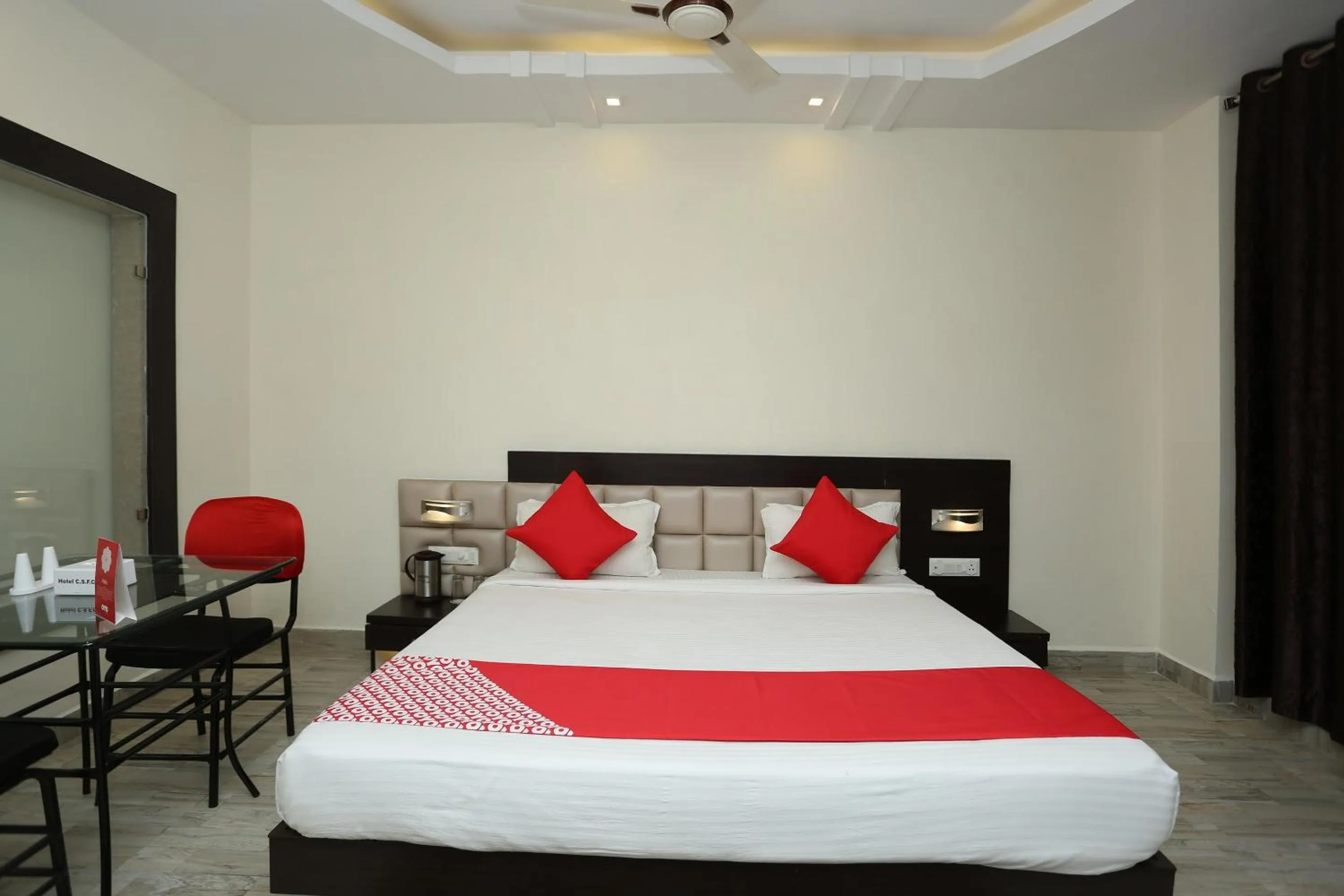 Bedroom, Bed in Hotel O Csfc