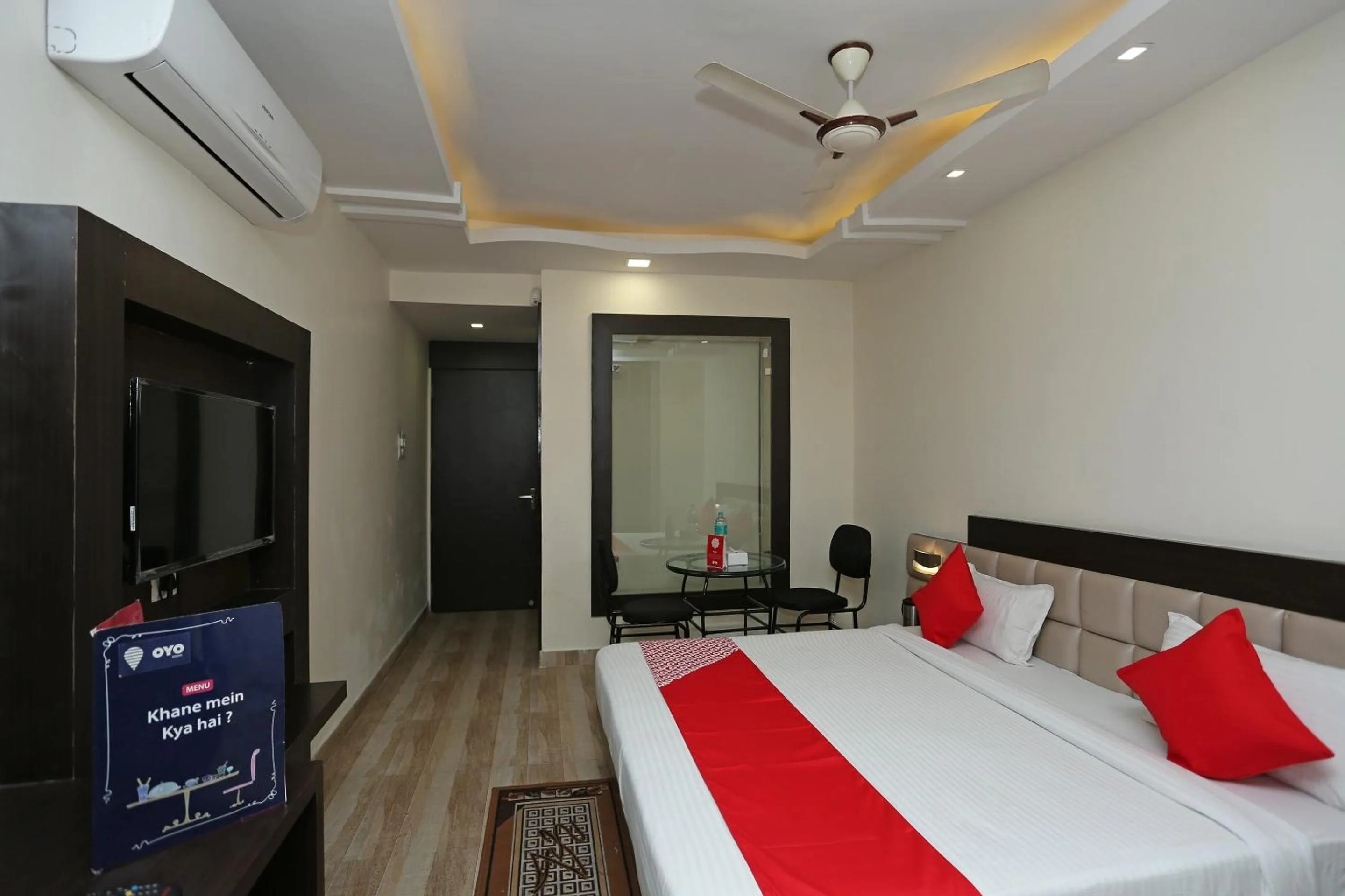 Bedroom, Bed in Hotel O Csfc