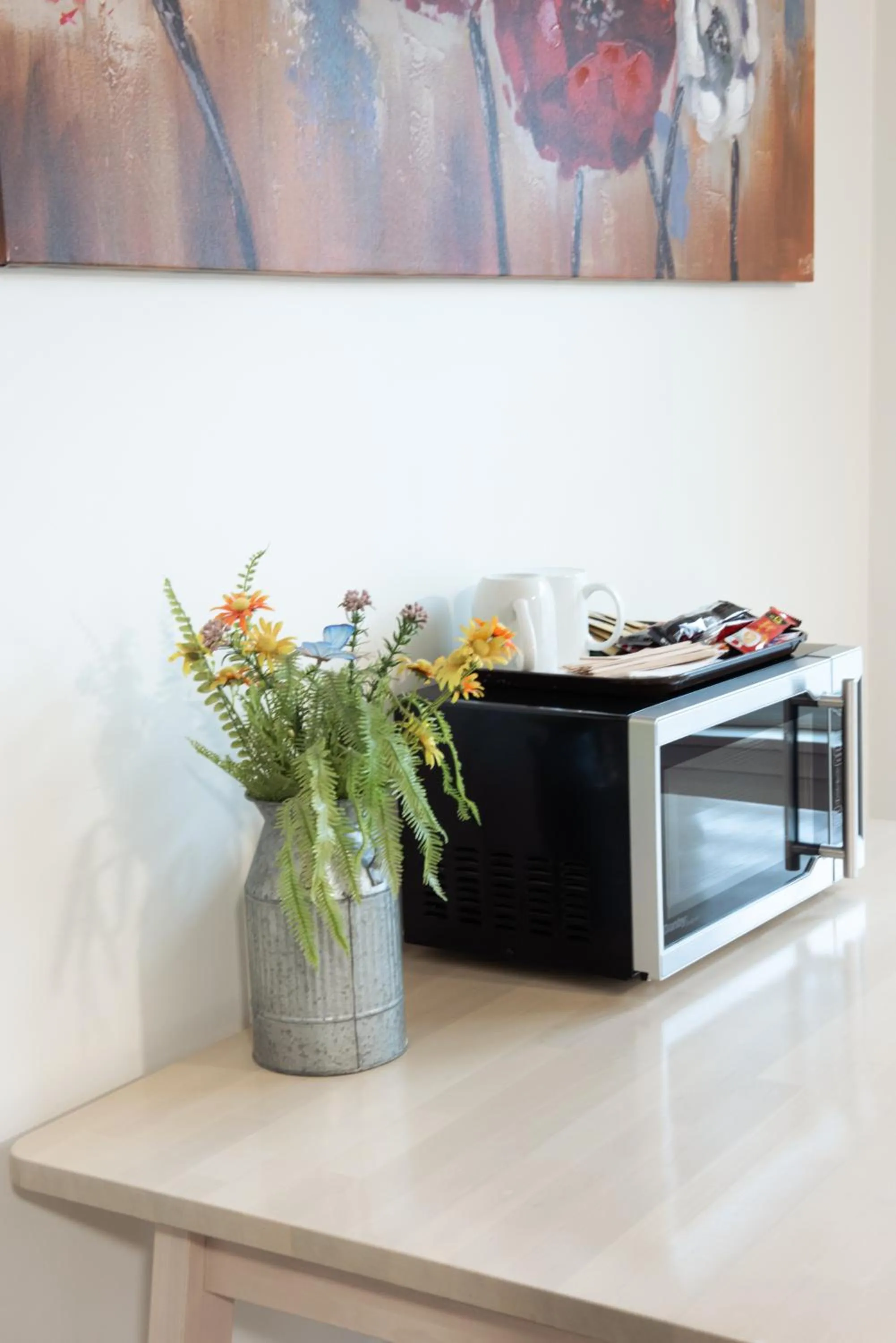 Bedroom in Pemberton Hotel (Motel)