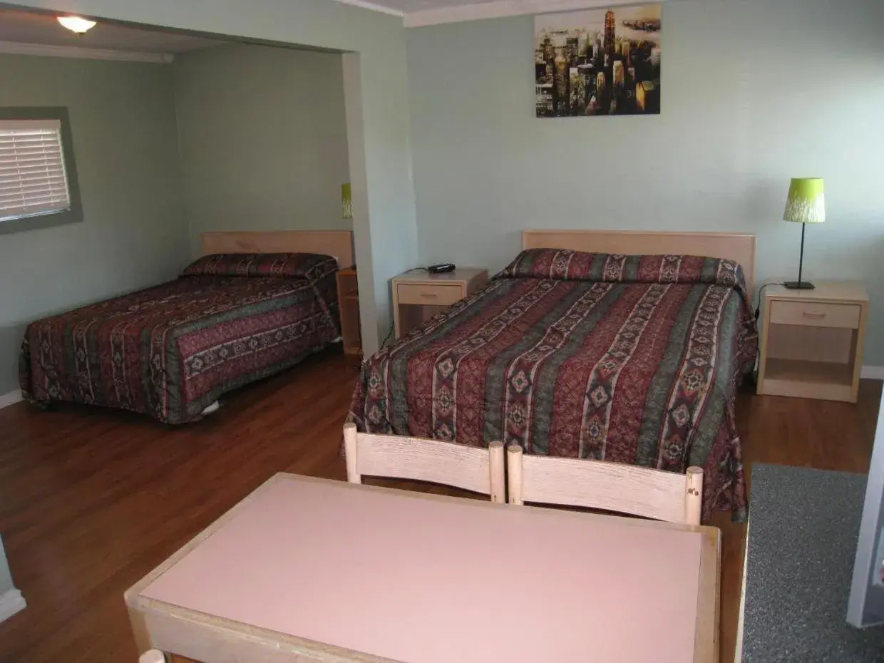 Double Room in Beach Grove Motel Double Room in Beach Grove Motel