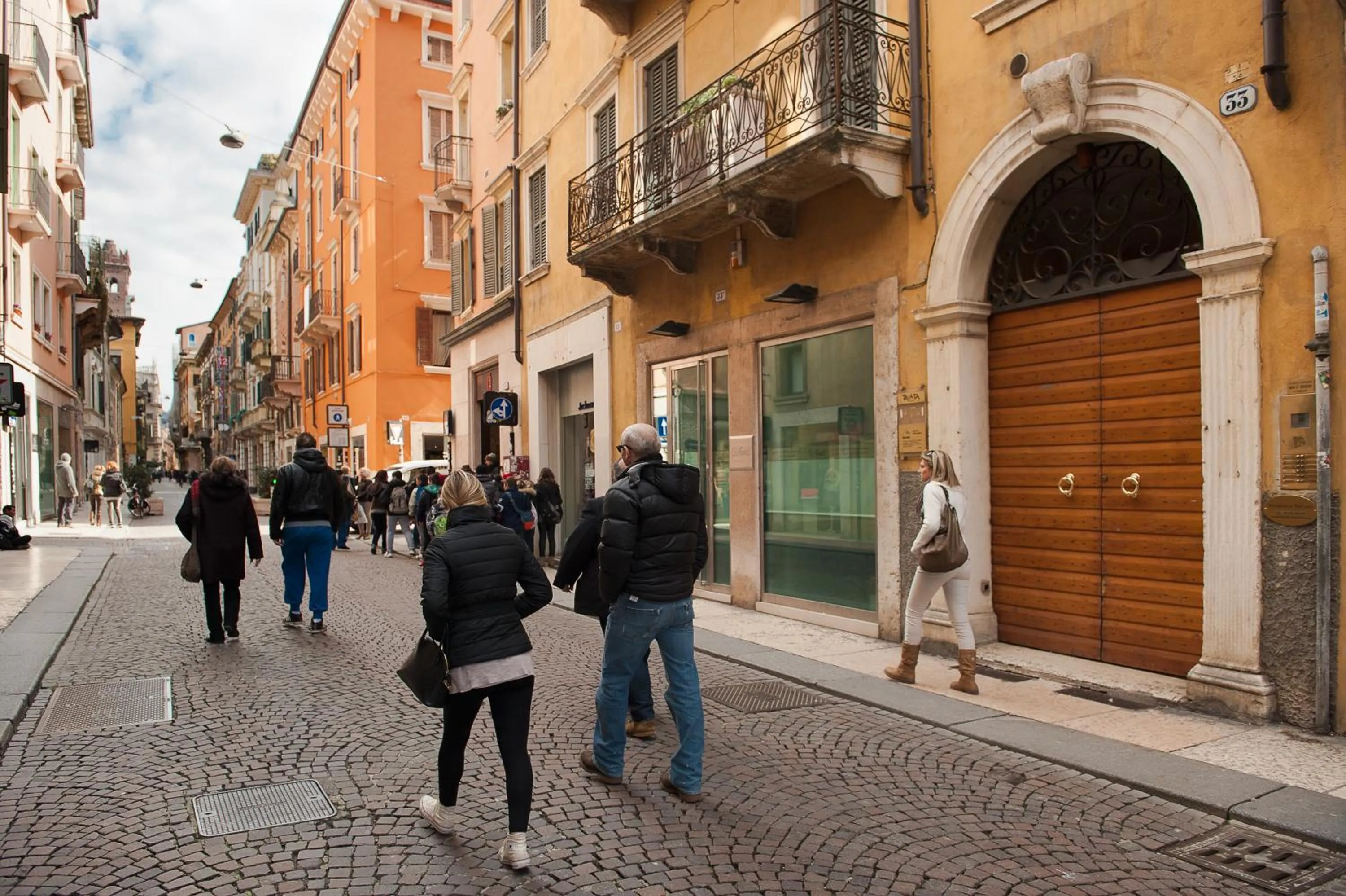 Property building in Residenza Borsari