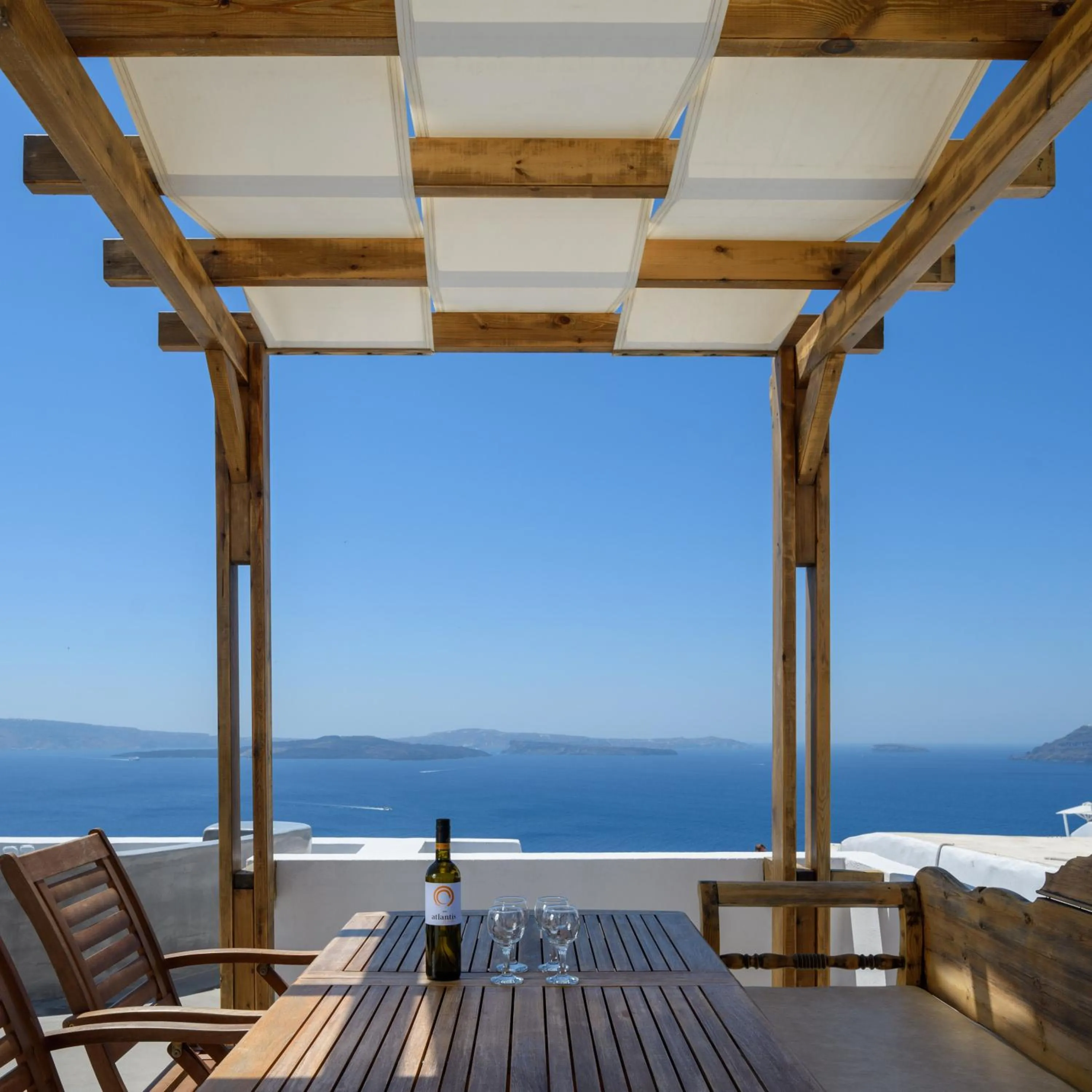 Patio in Ianthe Apartments & Villa