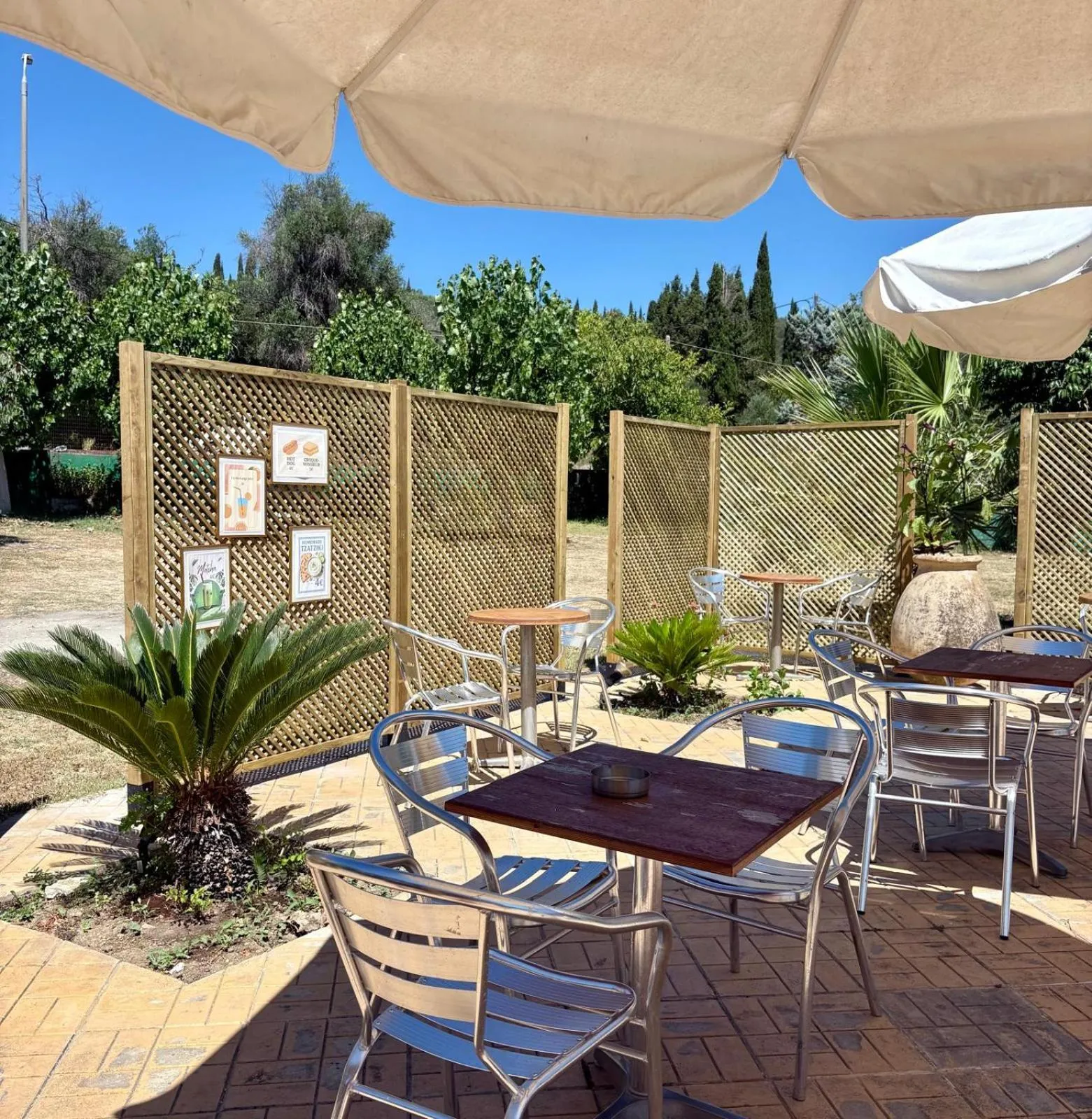 Blue Dream Apartments