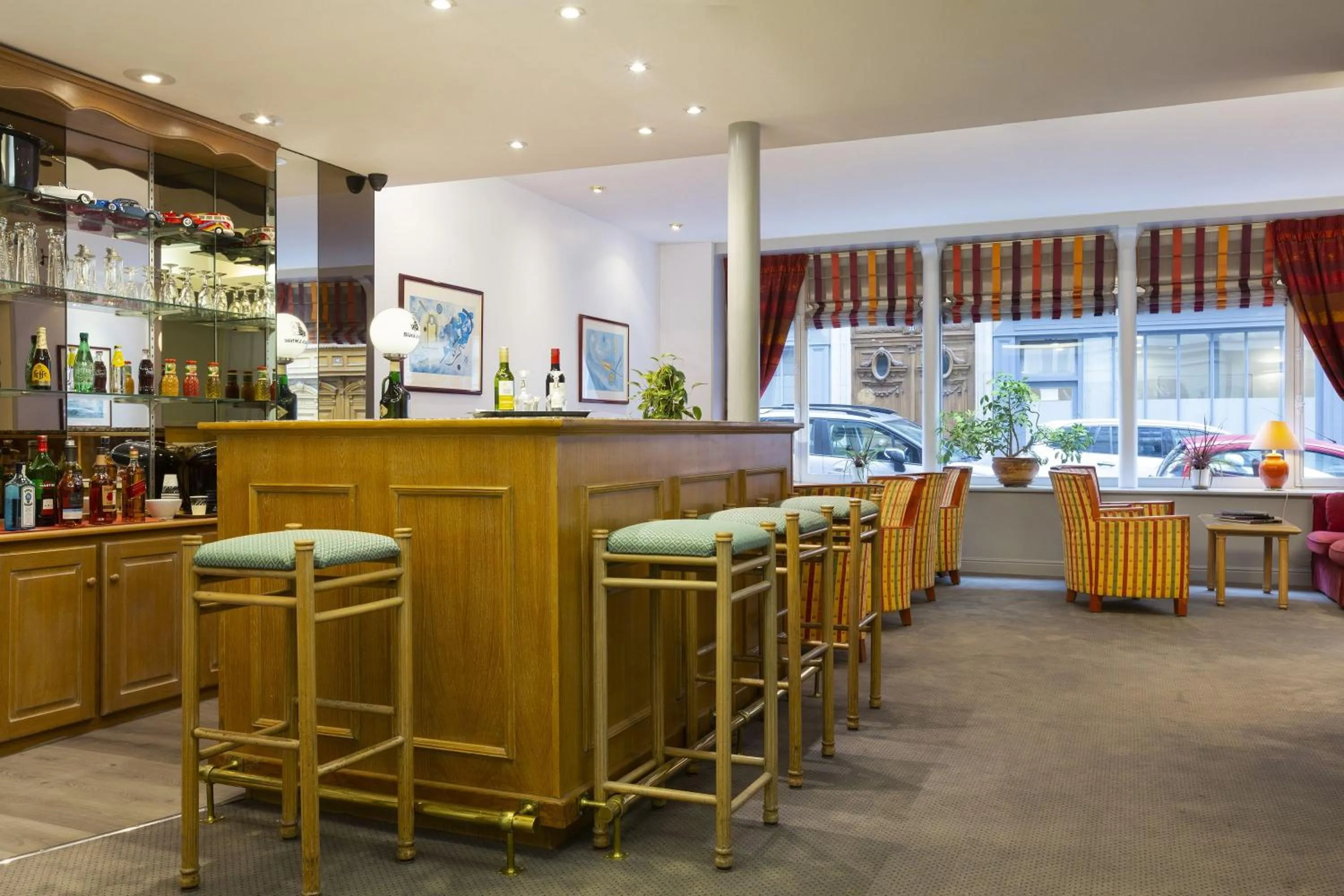 Lounge or bar in Résidence du Pré