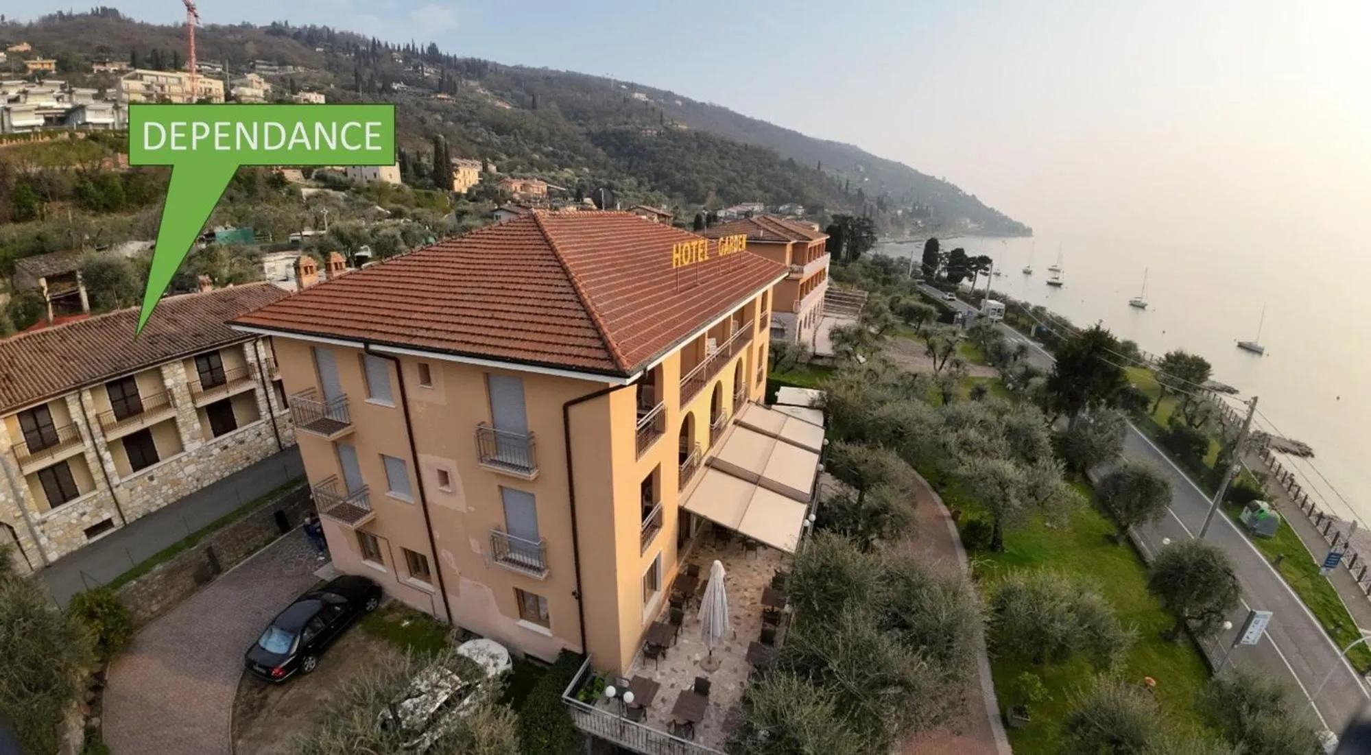 Property building in Hotel Garden