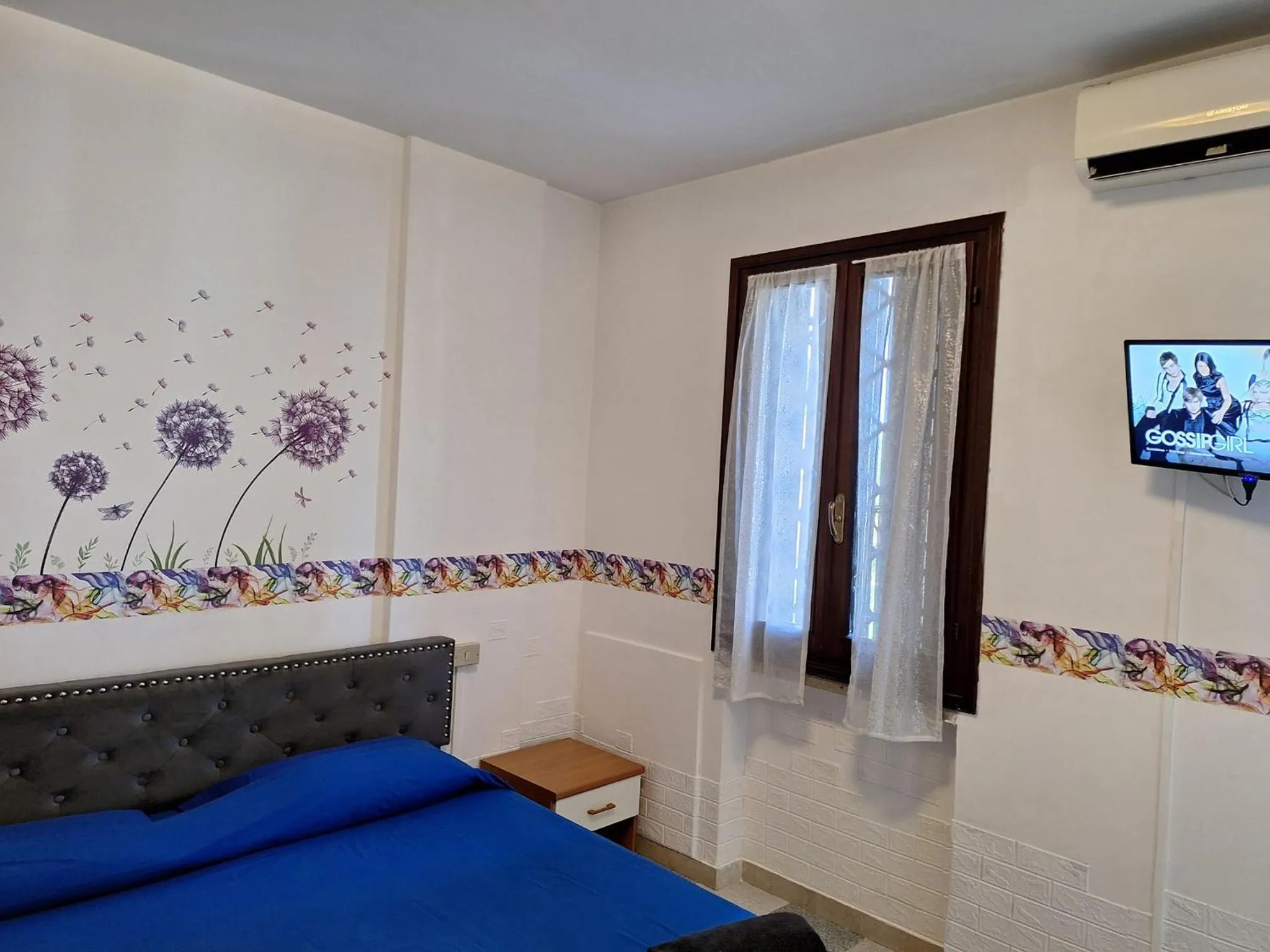 TV and multimedia in Affittacamere Due Mori