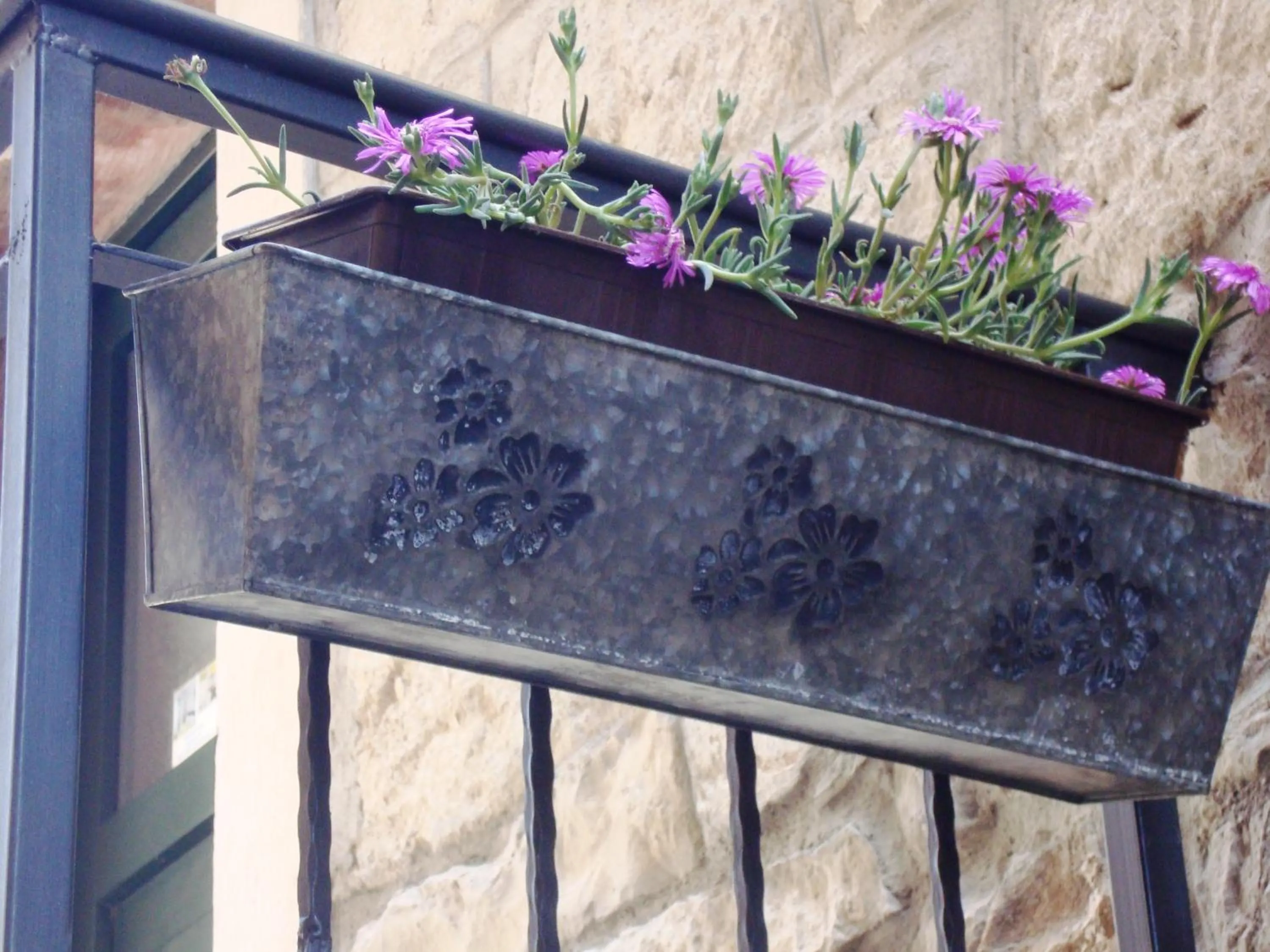 Decorative detail in Apartments Lana