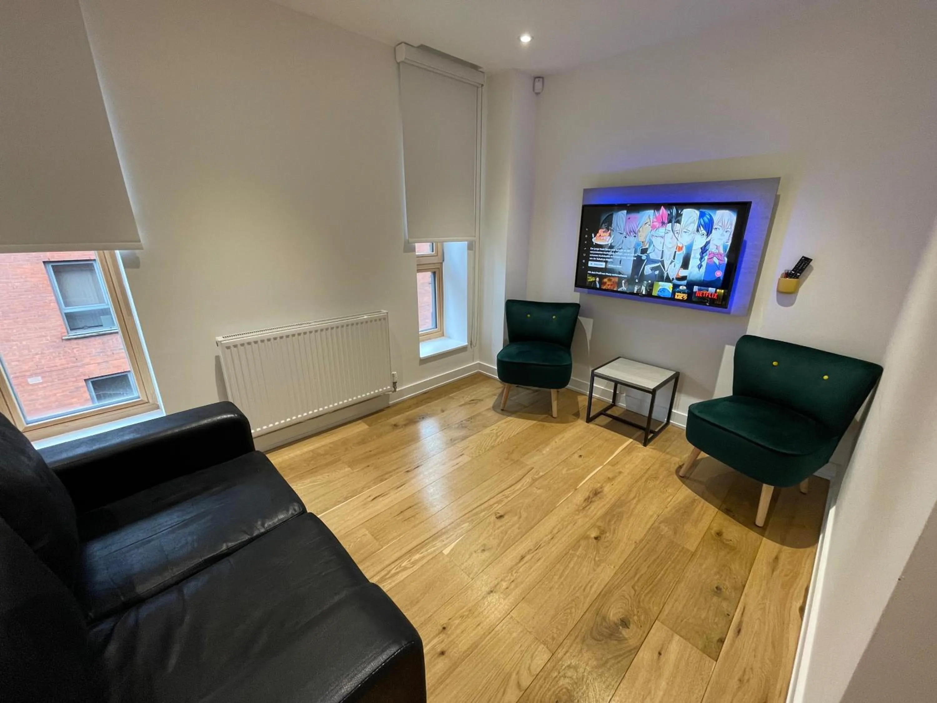 TV and multimedia in Quay Apartments Manchester