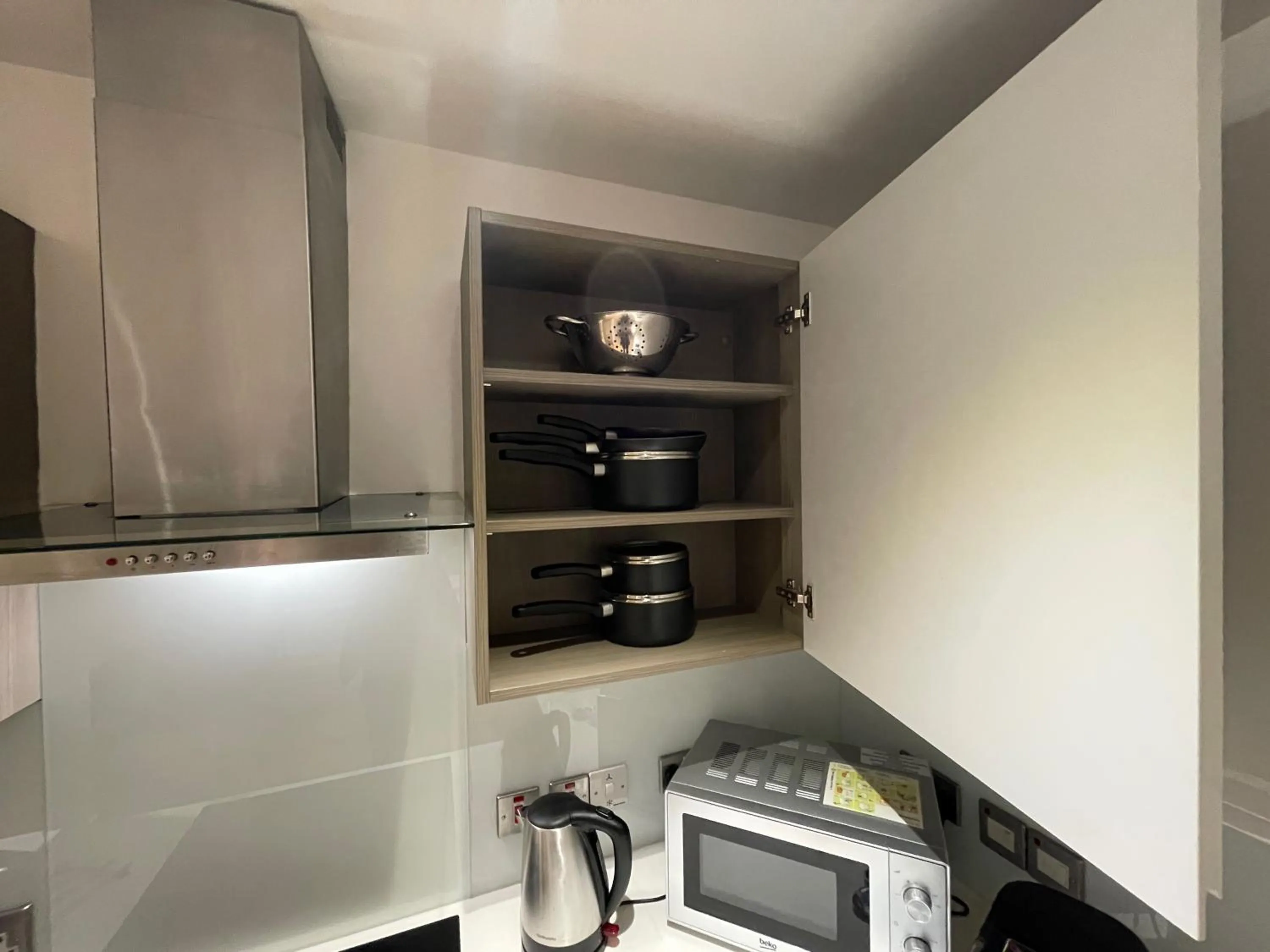 Coffee/tea facilities in Quay Apartments Manchester