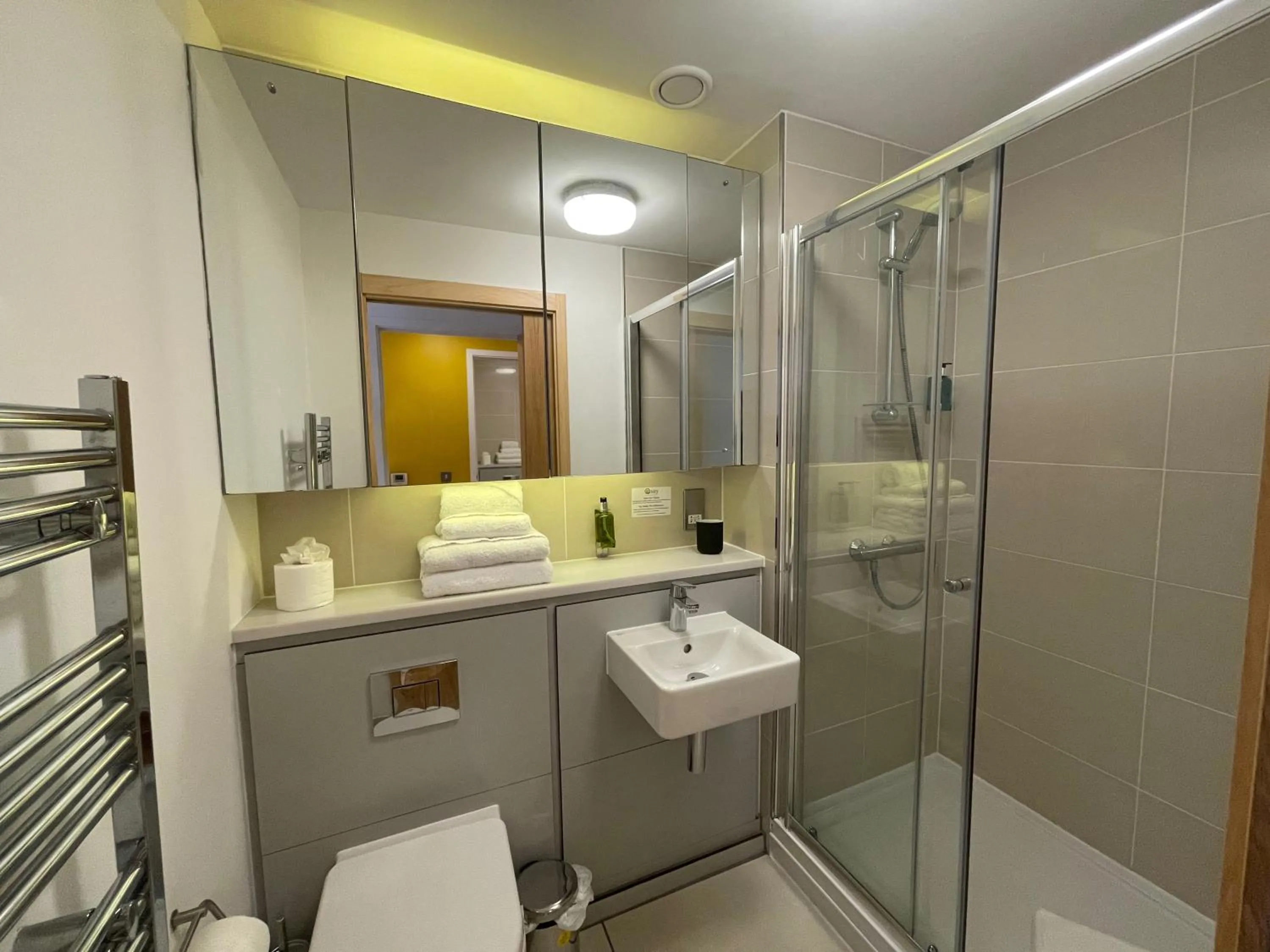 Shower in Quay Apartments Manchester