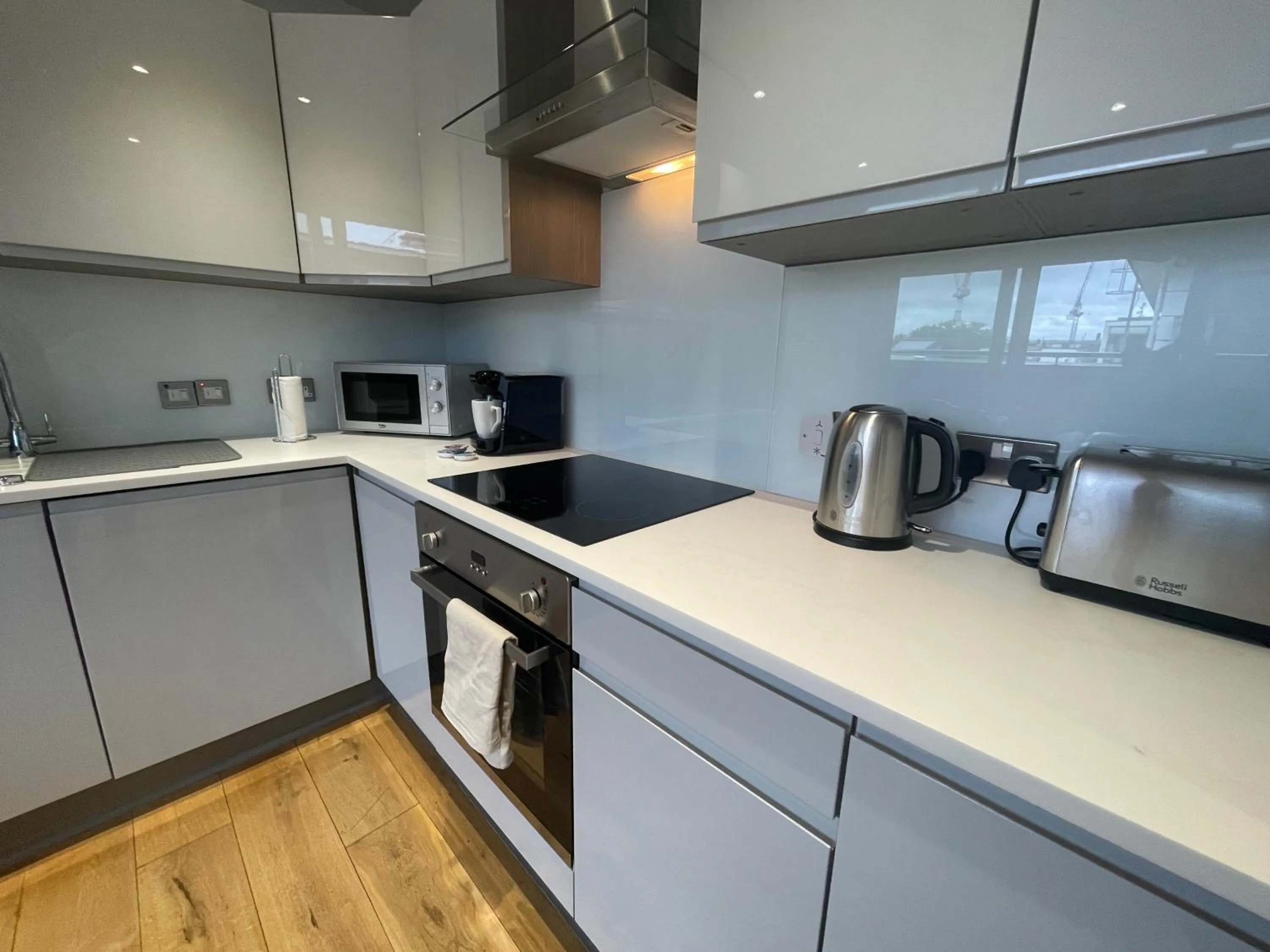 Coffee/tea facilities in Quay Apartments Manchester