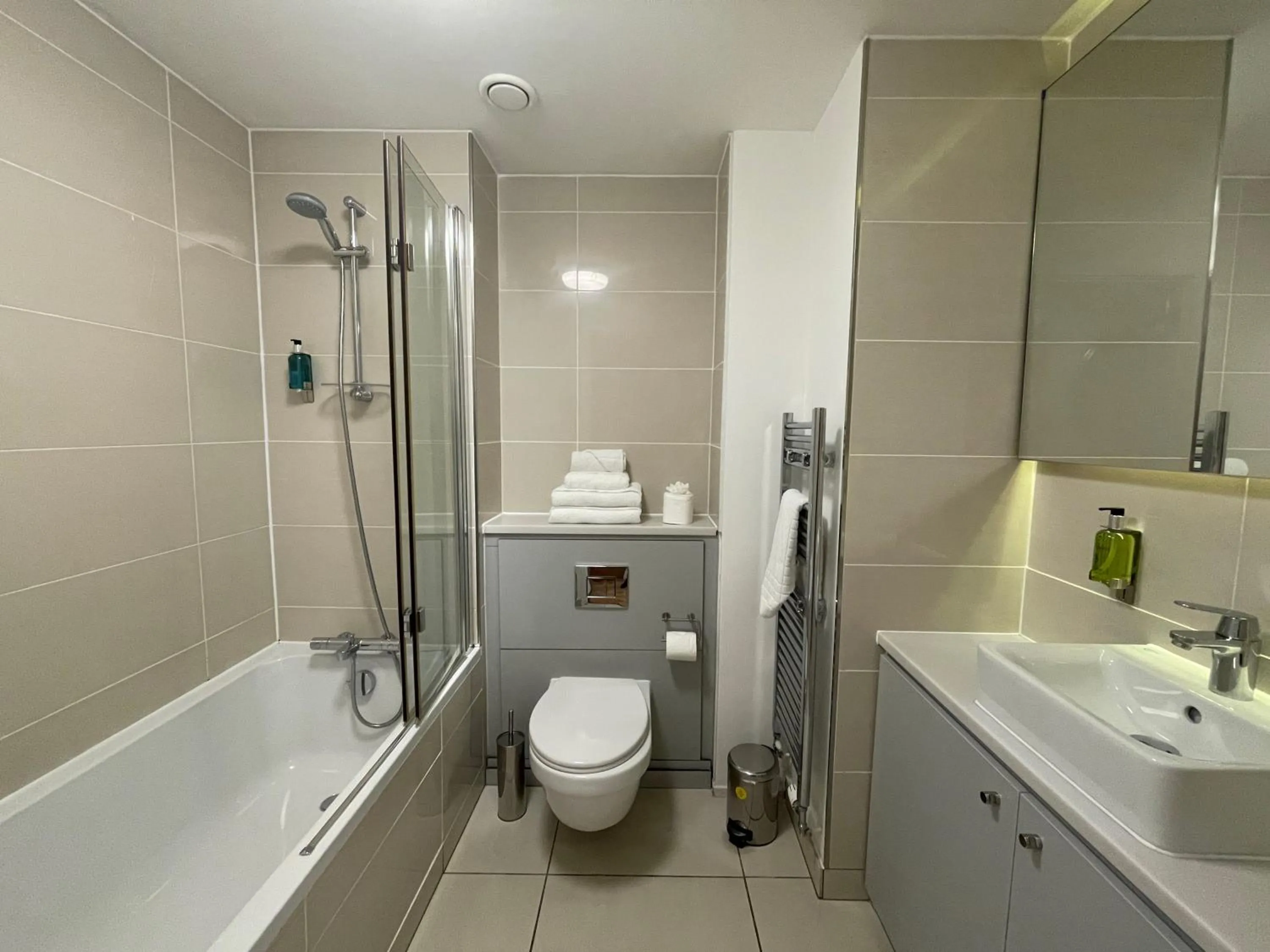 Toilet in Quay Apartments Manchester