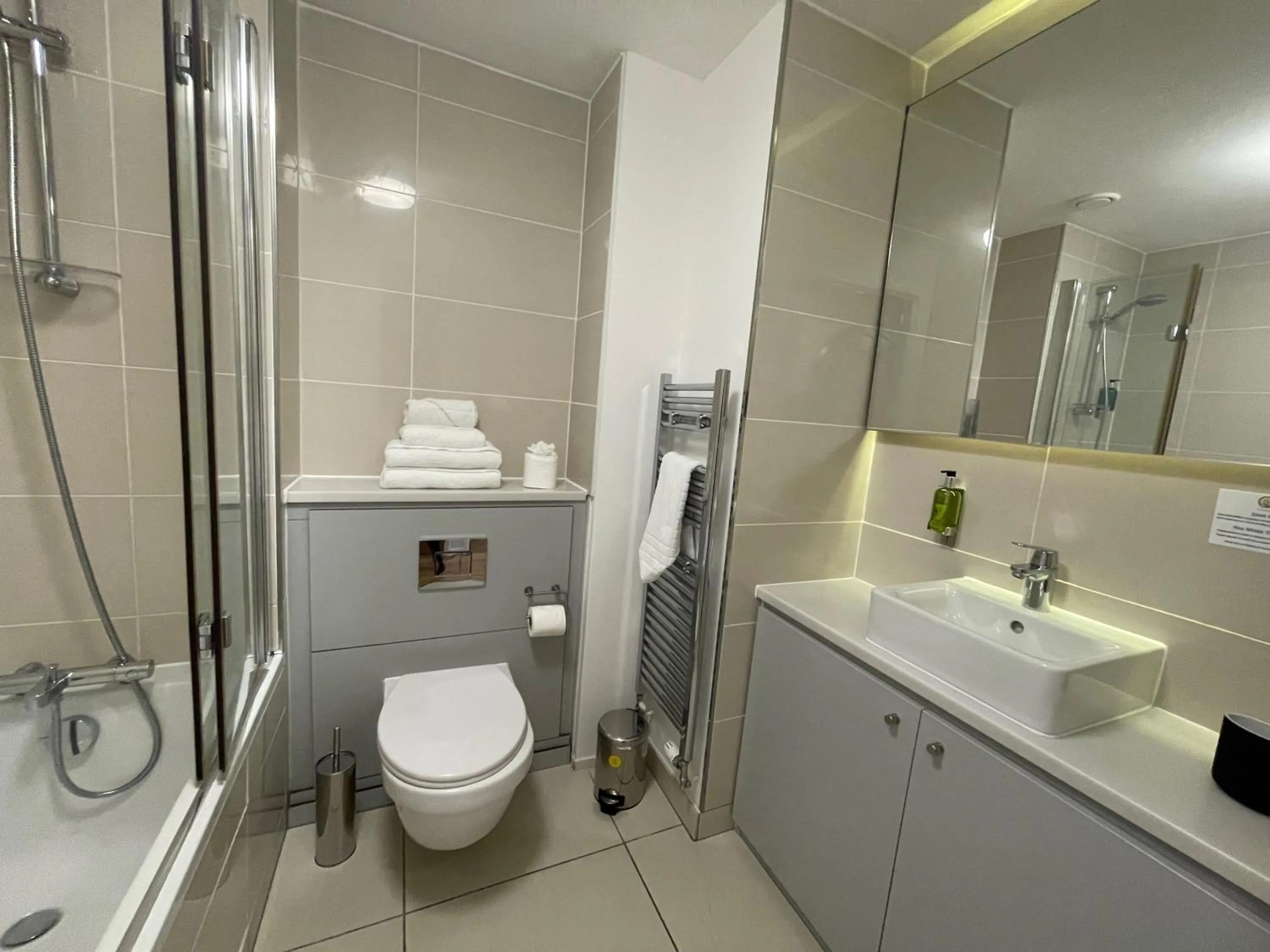 Toilet in Quay Apartments Manchester