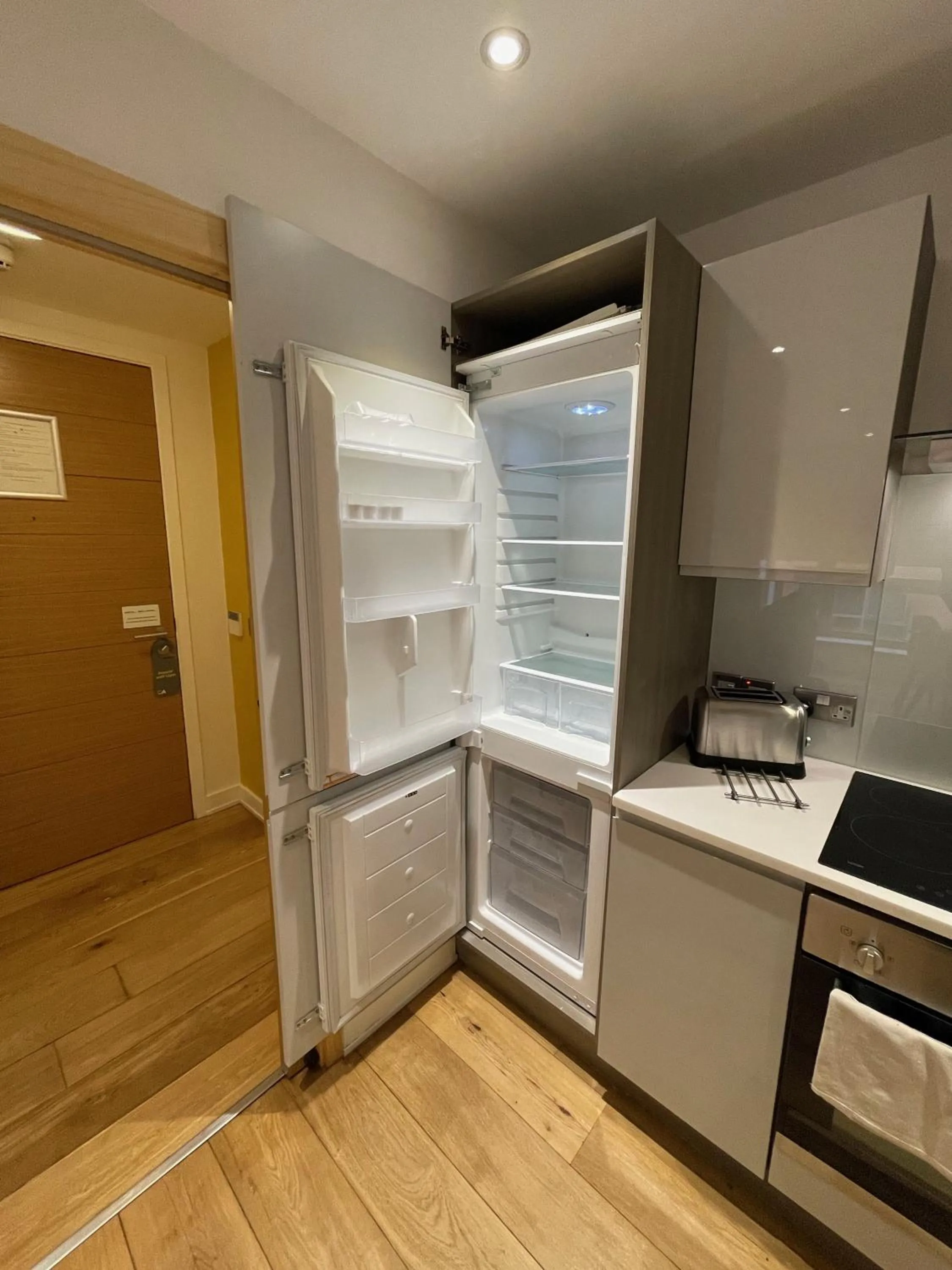 Kitchen or kitchenette in Quay Apartments Manchester