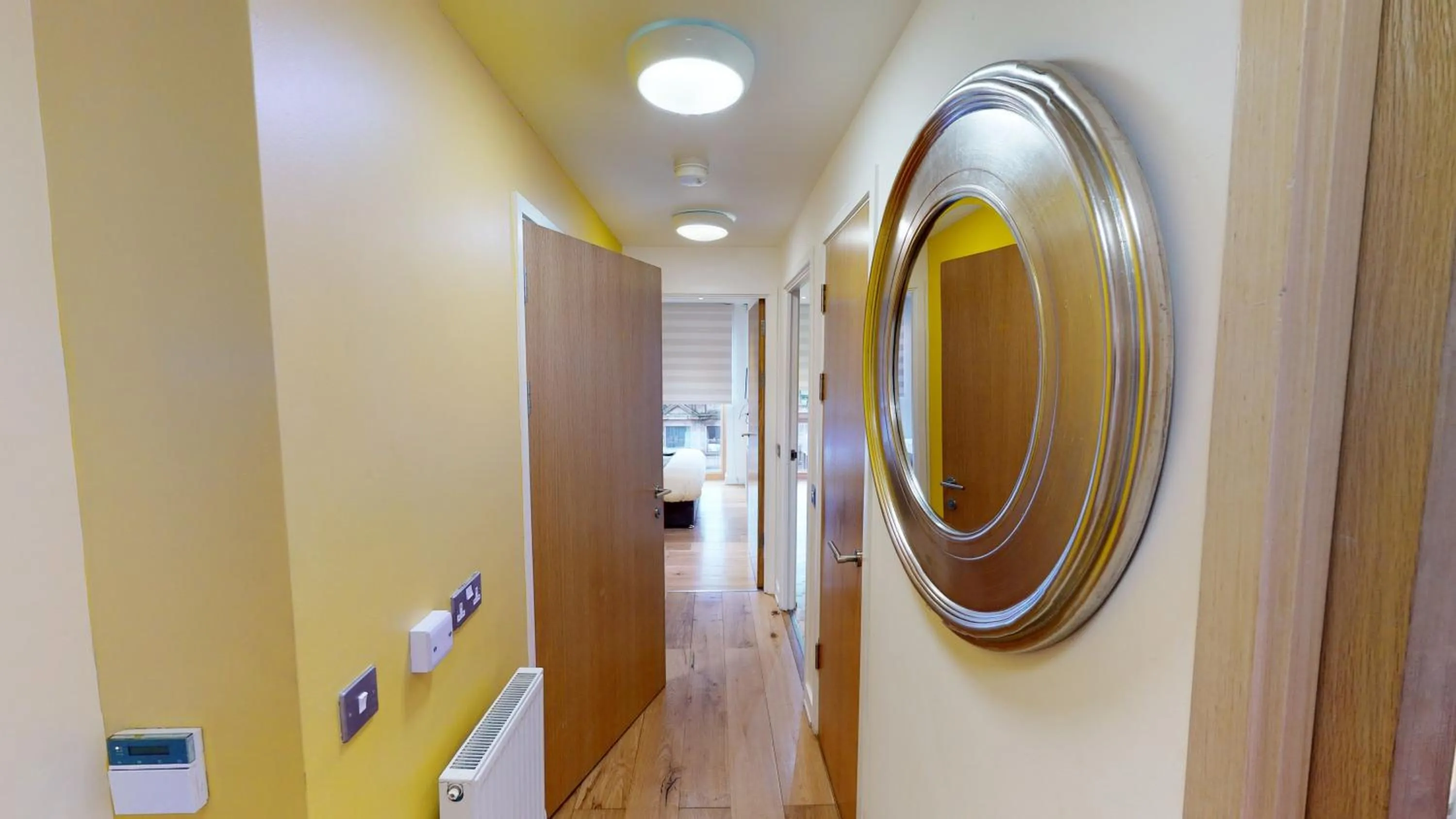 Communal lounge/ TV room in Quay Apartments Manchester