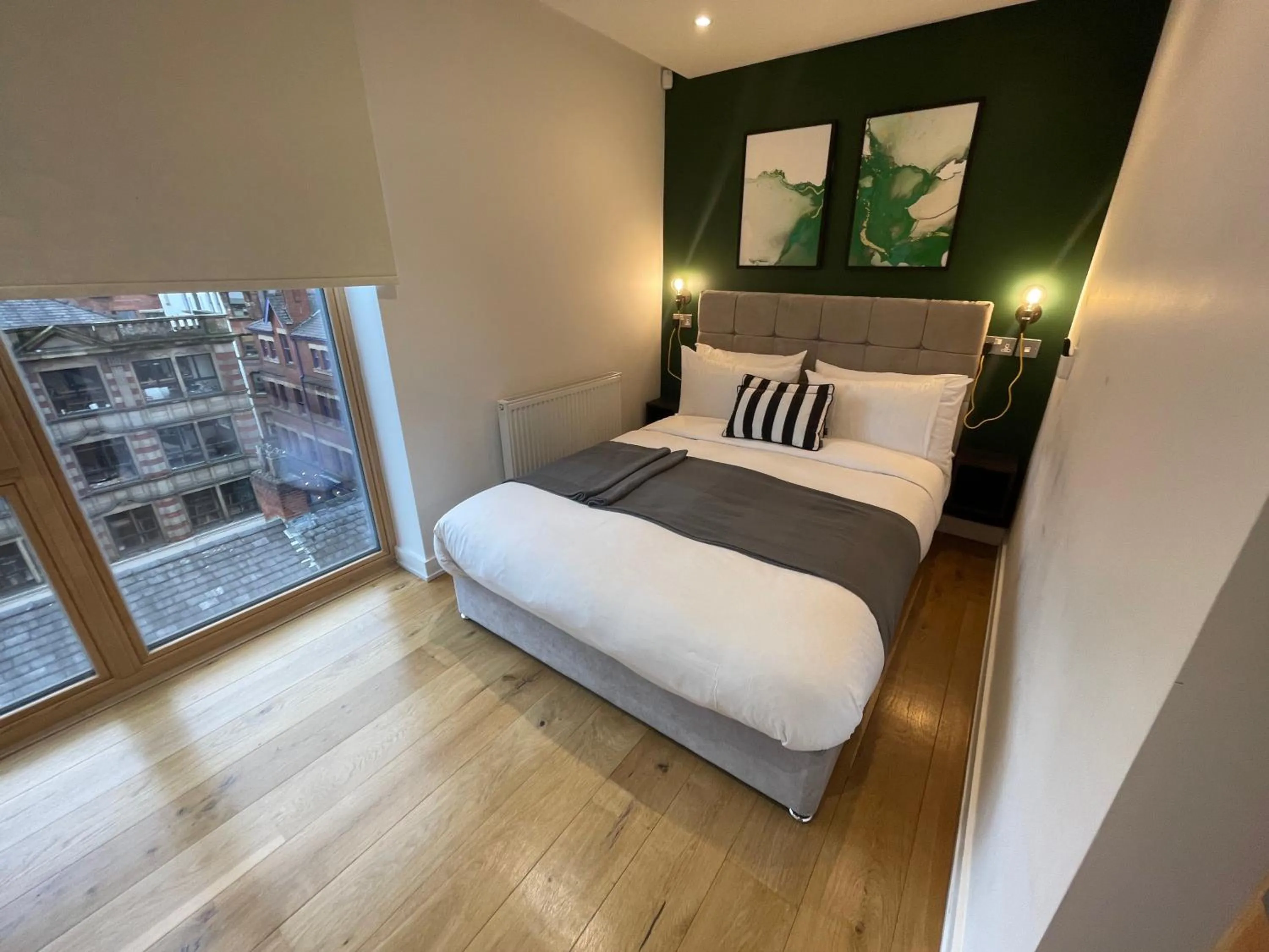 Bed in Quay Apartments Manchester