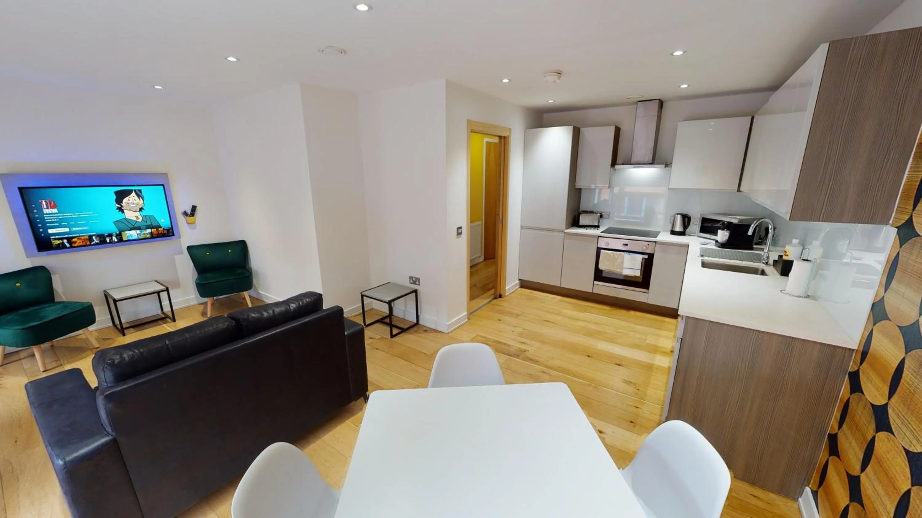 TV and multimedia in Quay Apartments Manchester