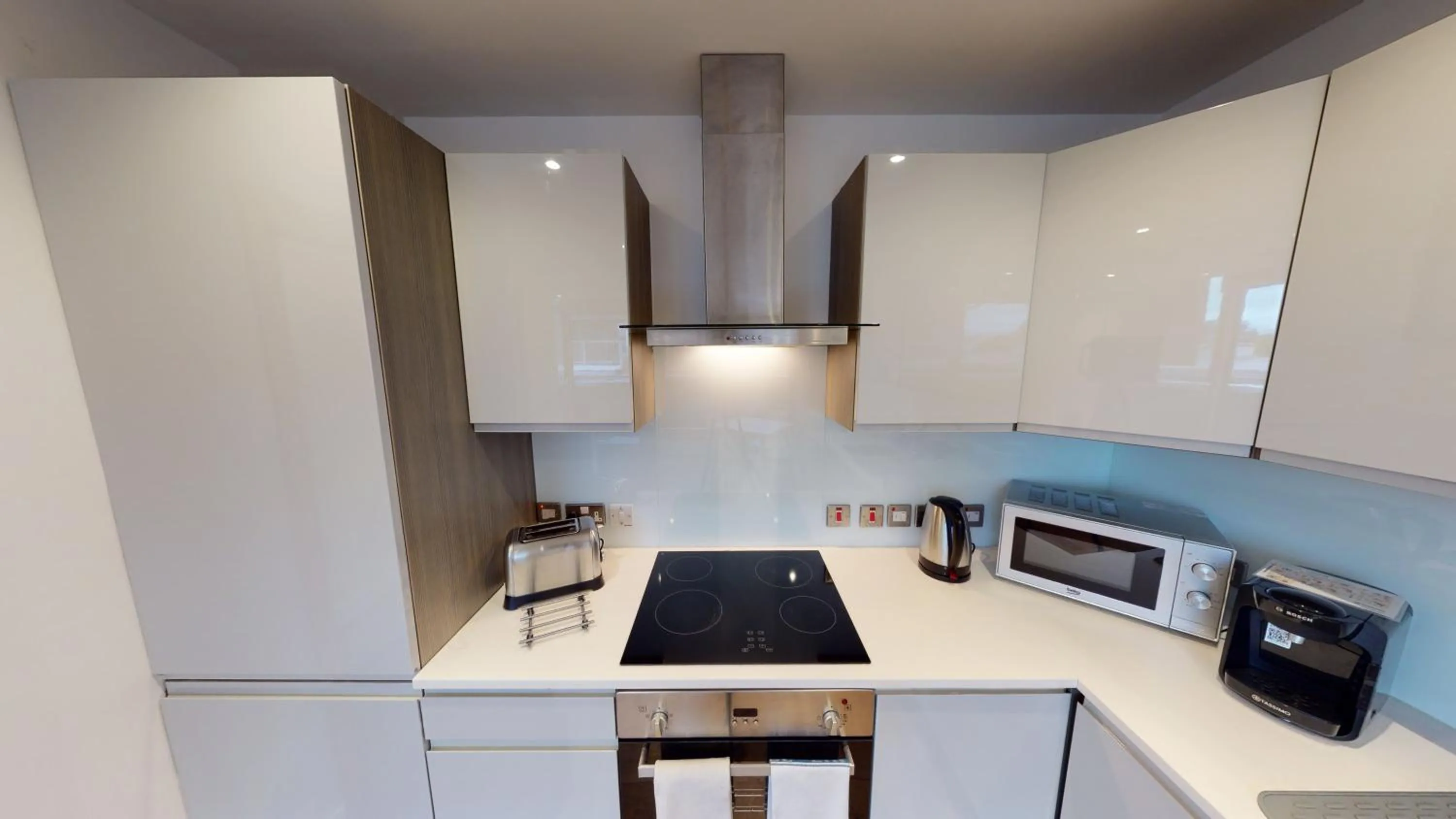 Coffee/tea facilities in Quay Apartments Manchester