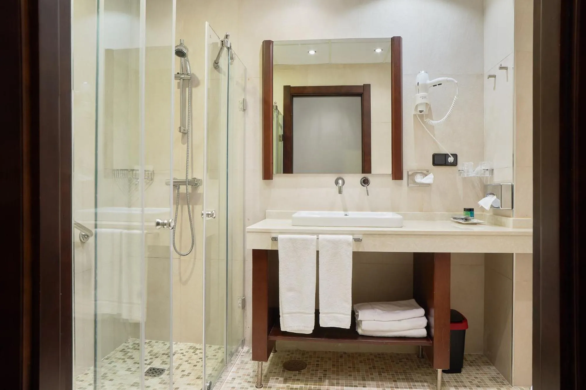 Bathroom in Hotel Granda