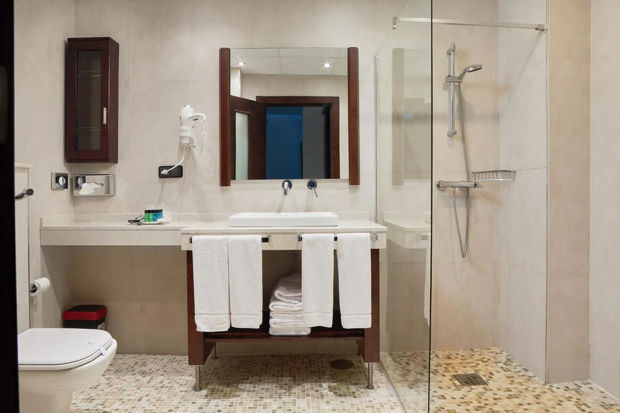 Bathroom in Hotel Granda